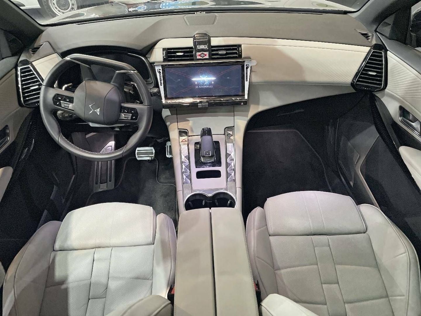 DS DS7 Crossback BlueHDi 130 Opera Auto 96 kW (130 CV)