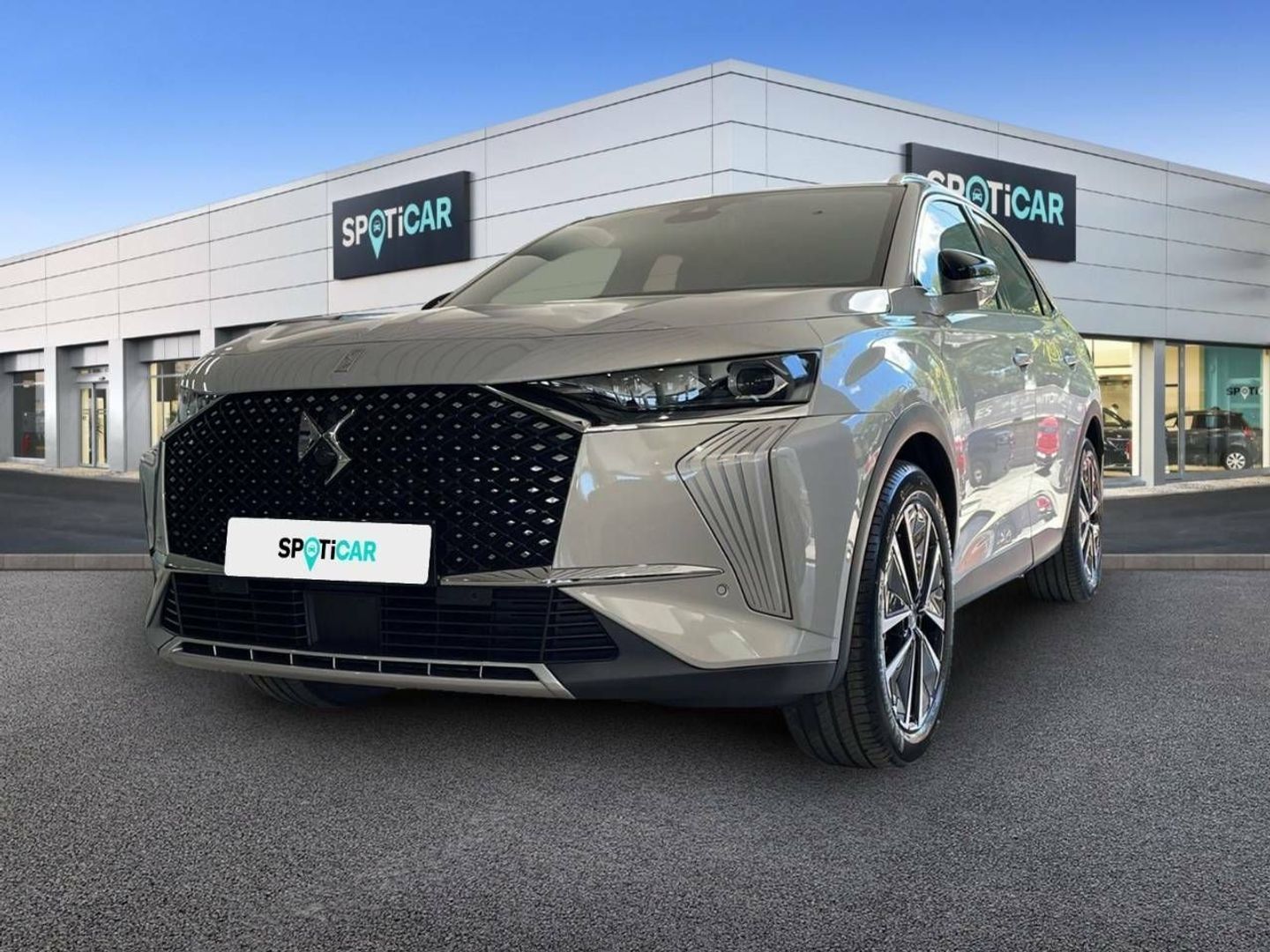 DS DS7 Crossback E-Tense 300 Antoine De Saint Exupery 4x4 221 kW (300 CV) Gris All Terrain / Pick-up