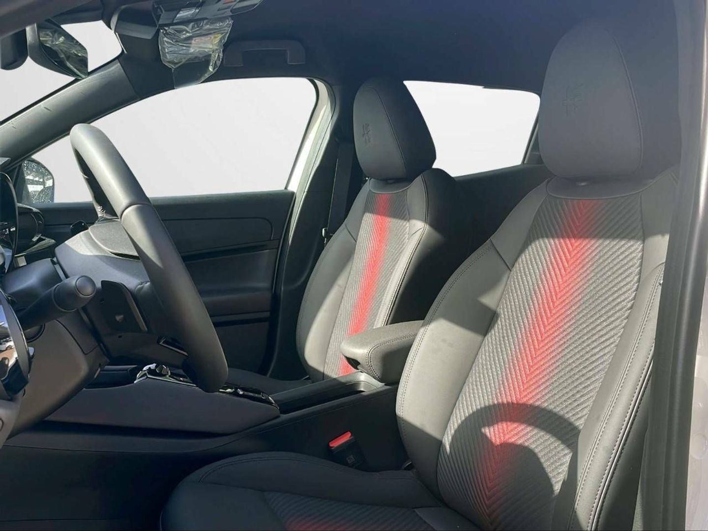 Alfa Romeo Junior 1.2 Ibrida Speciale Auto 100 kW (136 CV)