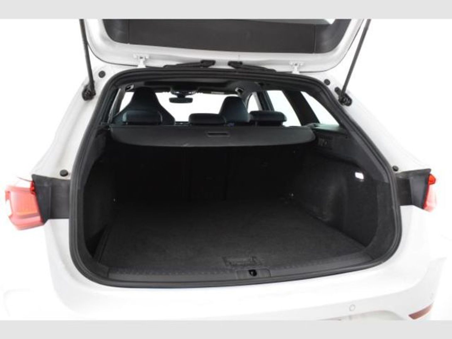 CUPRA Leon Sportstourer 2.0 TSI 4Drive DSG 228 kW (310 CV)
