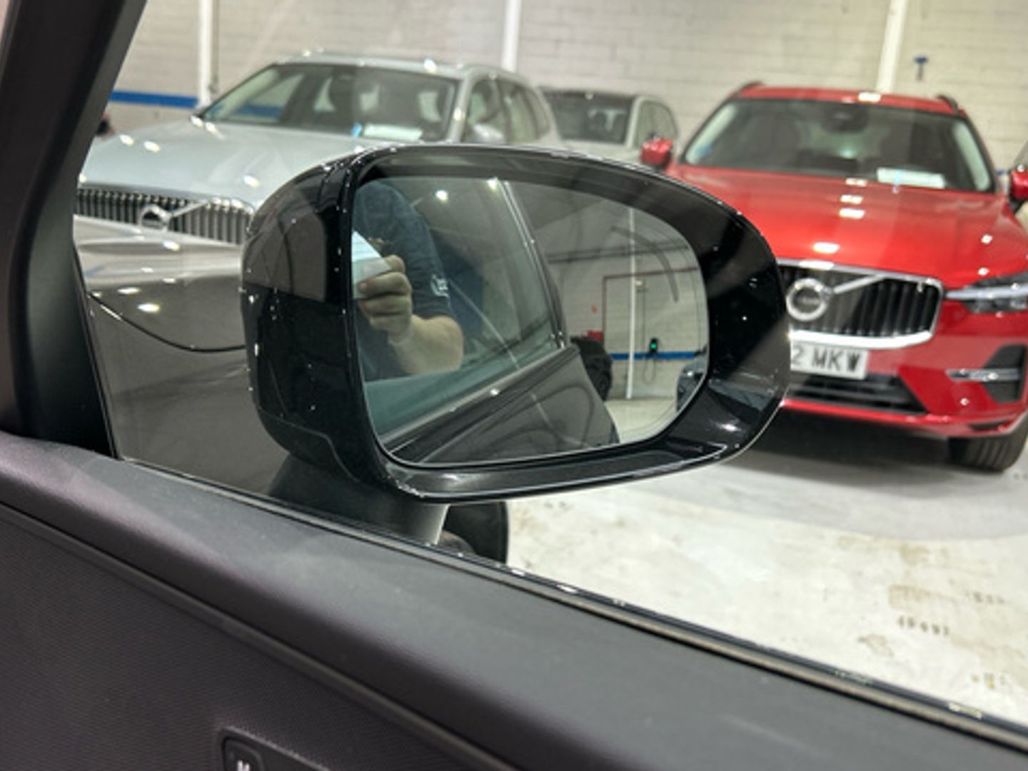 Volvo XC60 T6 Recharge Plus Dark AWD Auto 257 kW (350 CV)