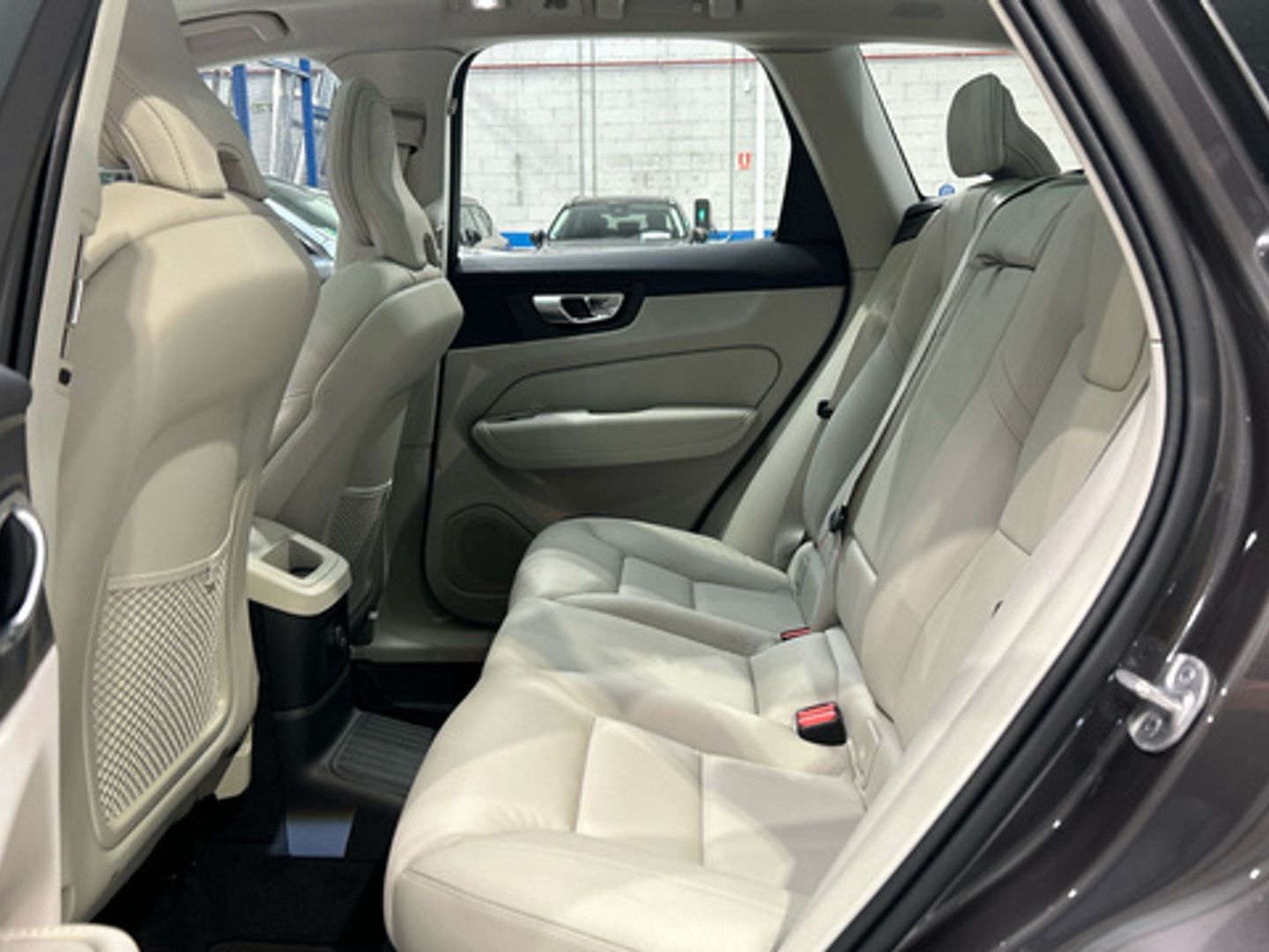 Volvo XC60 T6 Recharge Plus Dark AWD Auto 257 kW (350 CV)