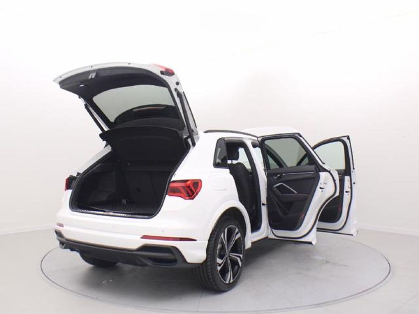 Audi Q3 Black line 35 TDI 110 kW (150 CV) S tronic