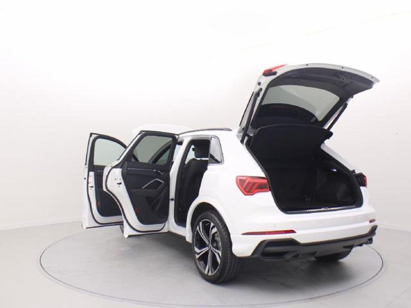 Audi Q3 Black line 35 TDI 110 kW (150 CV) S tronic