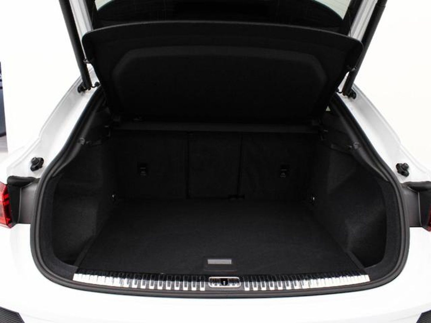 Audi Q3 Sportback Black line 40 TDI quattro 147 kW (200 CV) S tronic