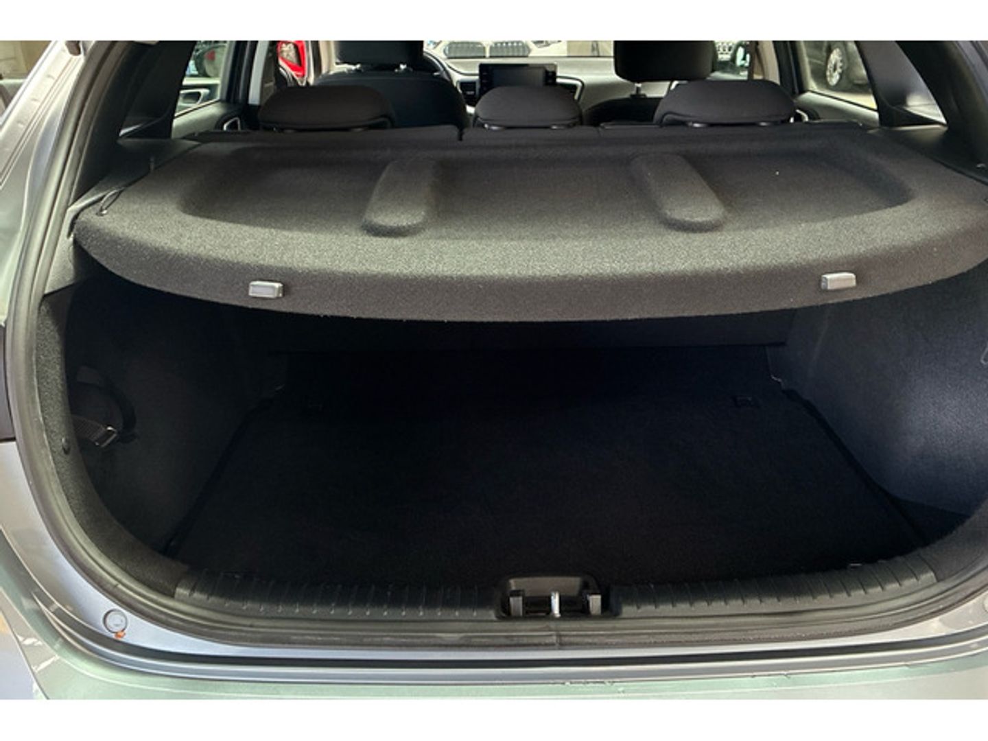 Kia Ceed 1.6 MHEV iMT Drive 100 kW (136 CV)
