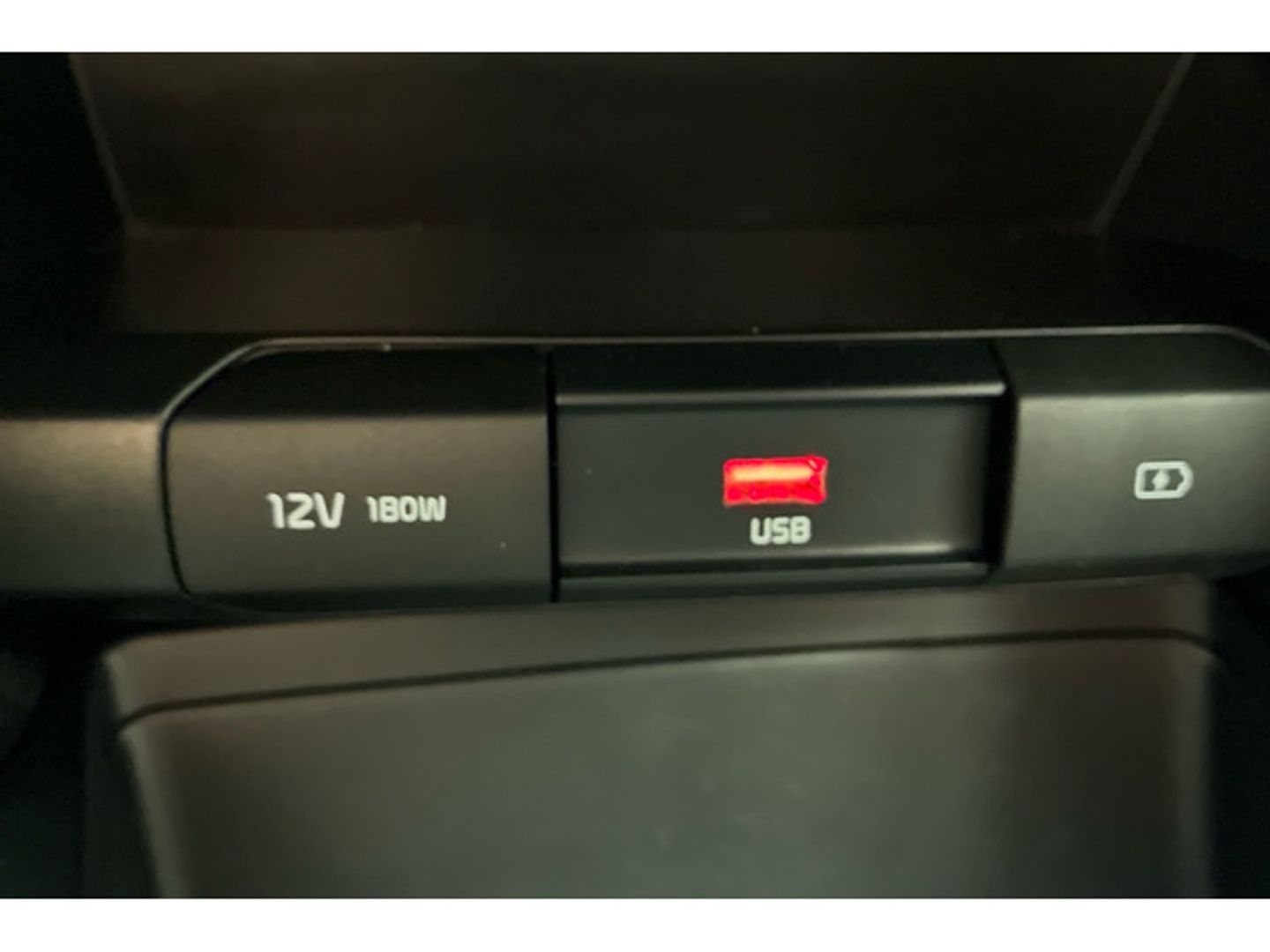 Kia Ceed 1.6 MHEV iMT Drive 100 kW (136 CV)