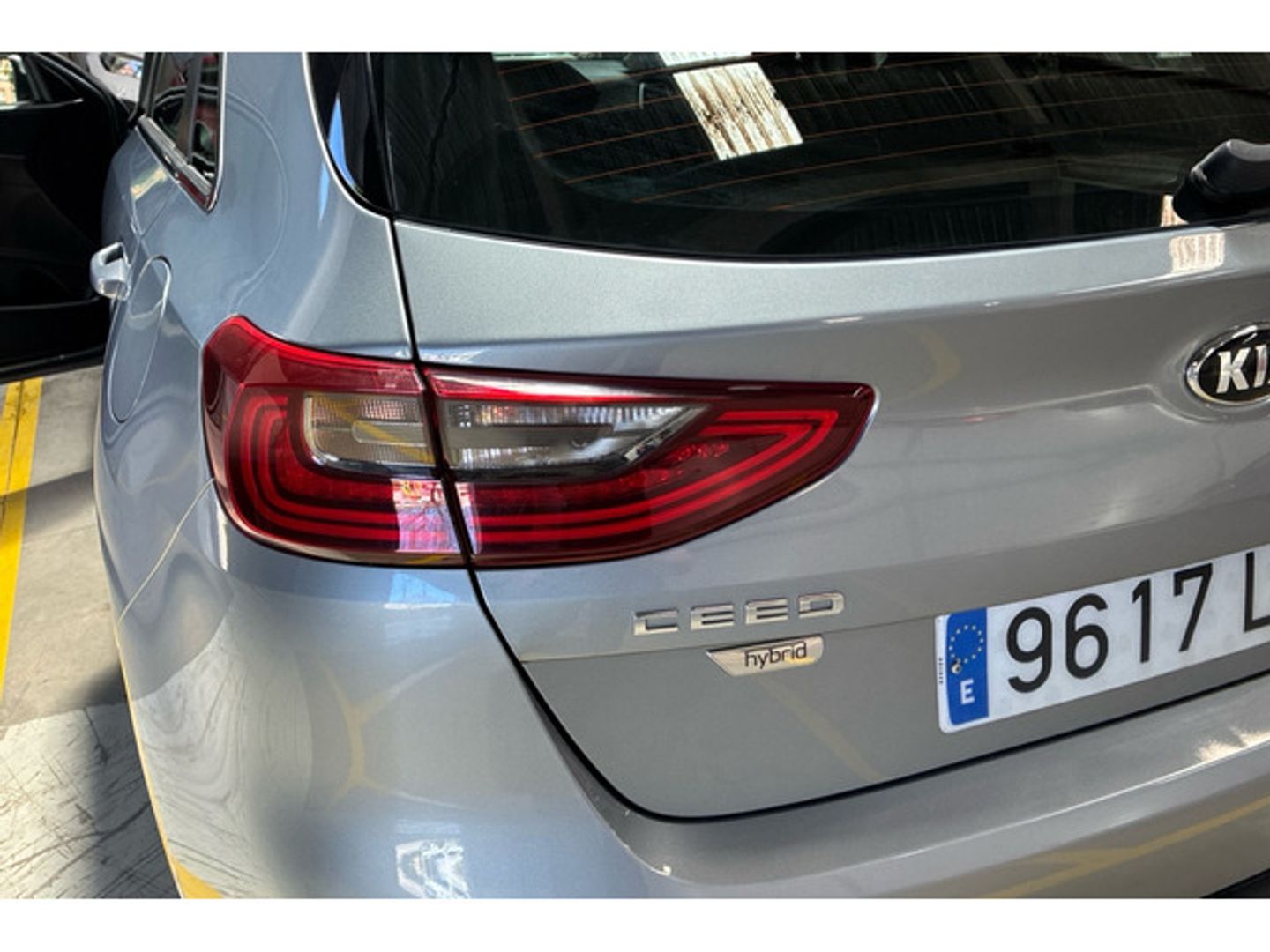 Kia Ceed 1.6 MHEV iMT Drive 100 kW (136 CV)