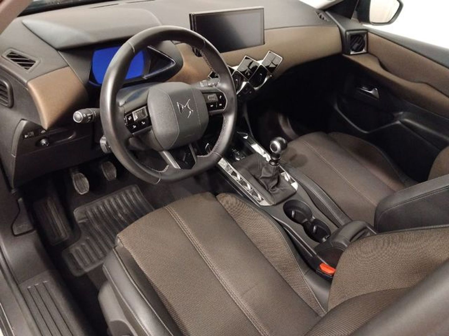 DS DS3 Crossback PureTech 100 So Chic 73 kW (100 CV)