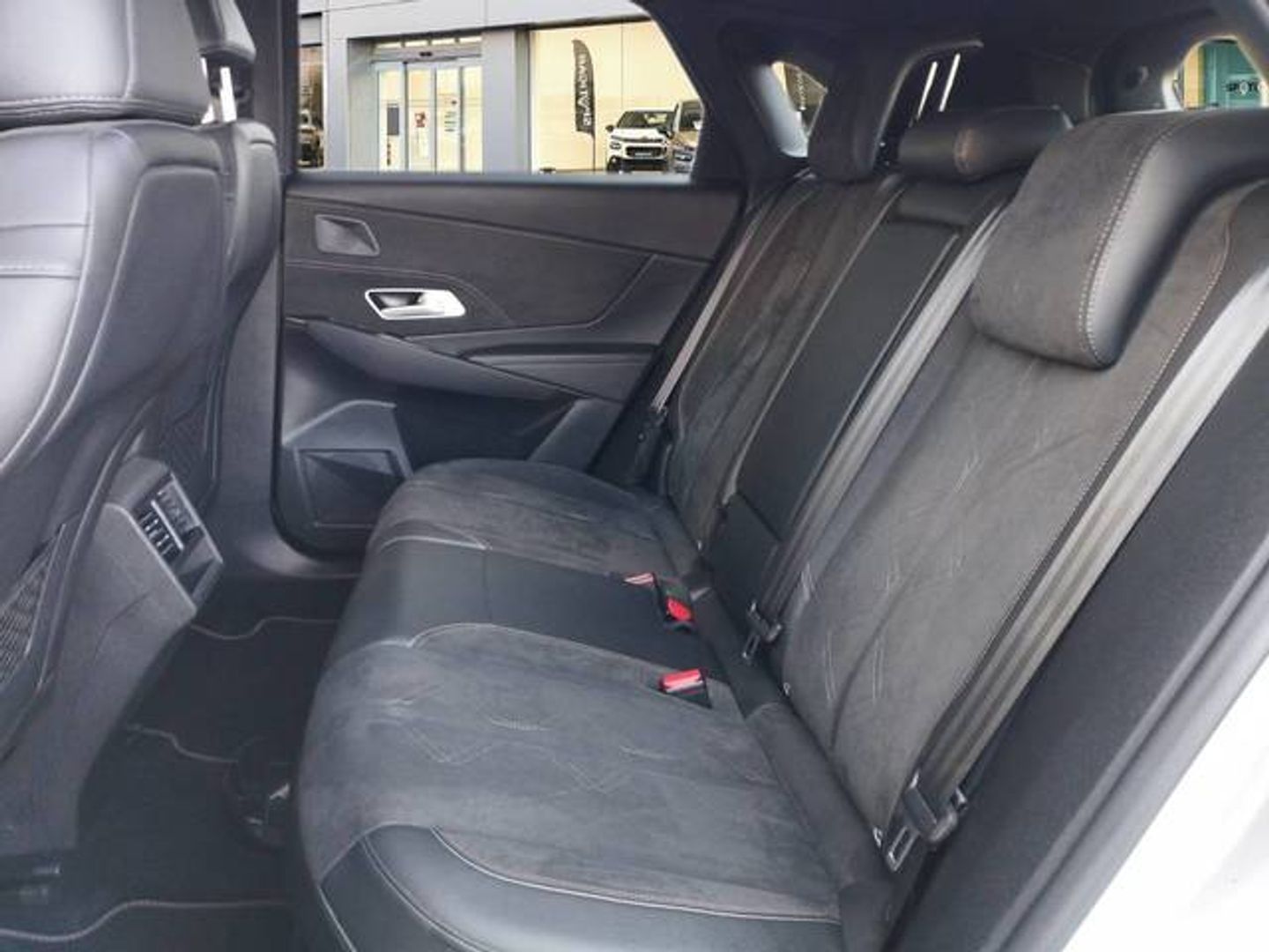 DS DS3 Crossback BlueHDi 130 Performance Line Auto 96 kW (131 CV)