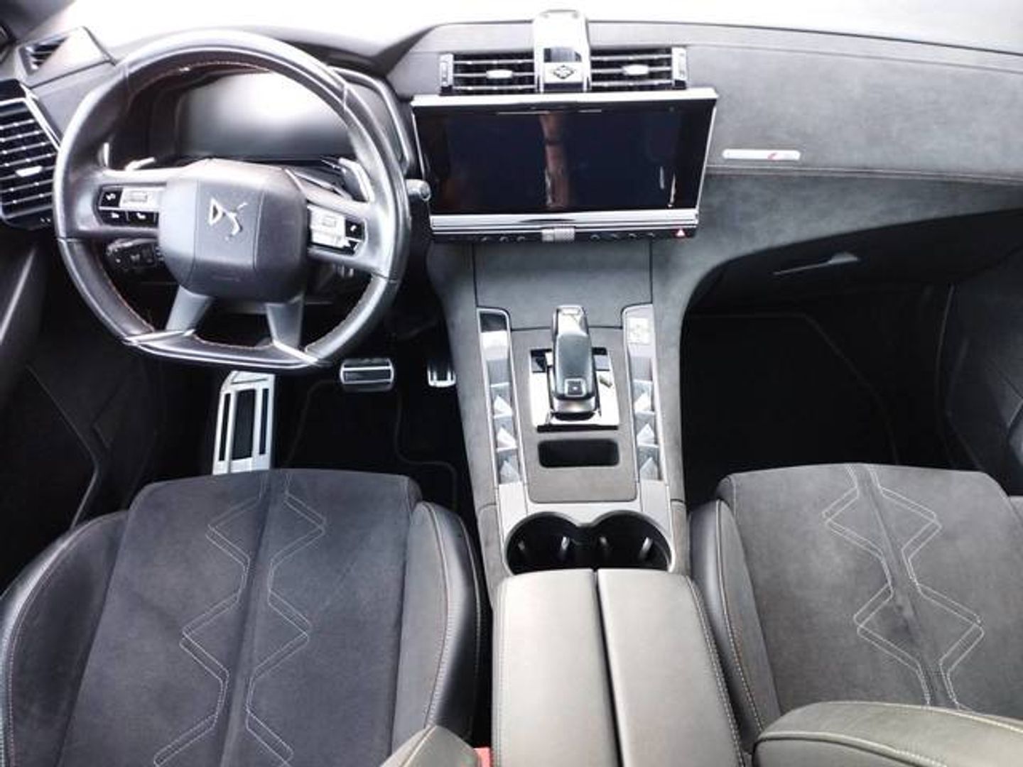 DS DS3 Crossback BlueHDi 130 Performance Line Auto 96 kW (131 CV)