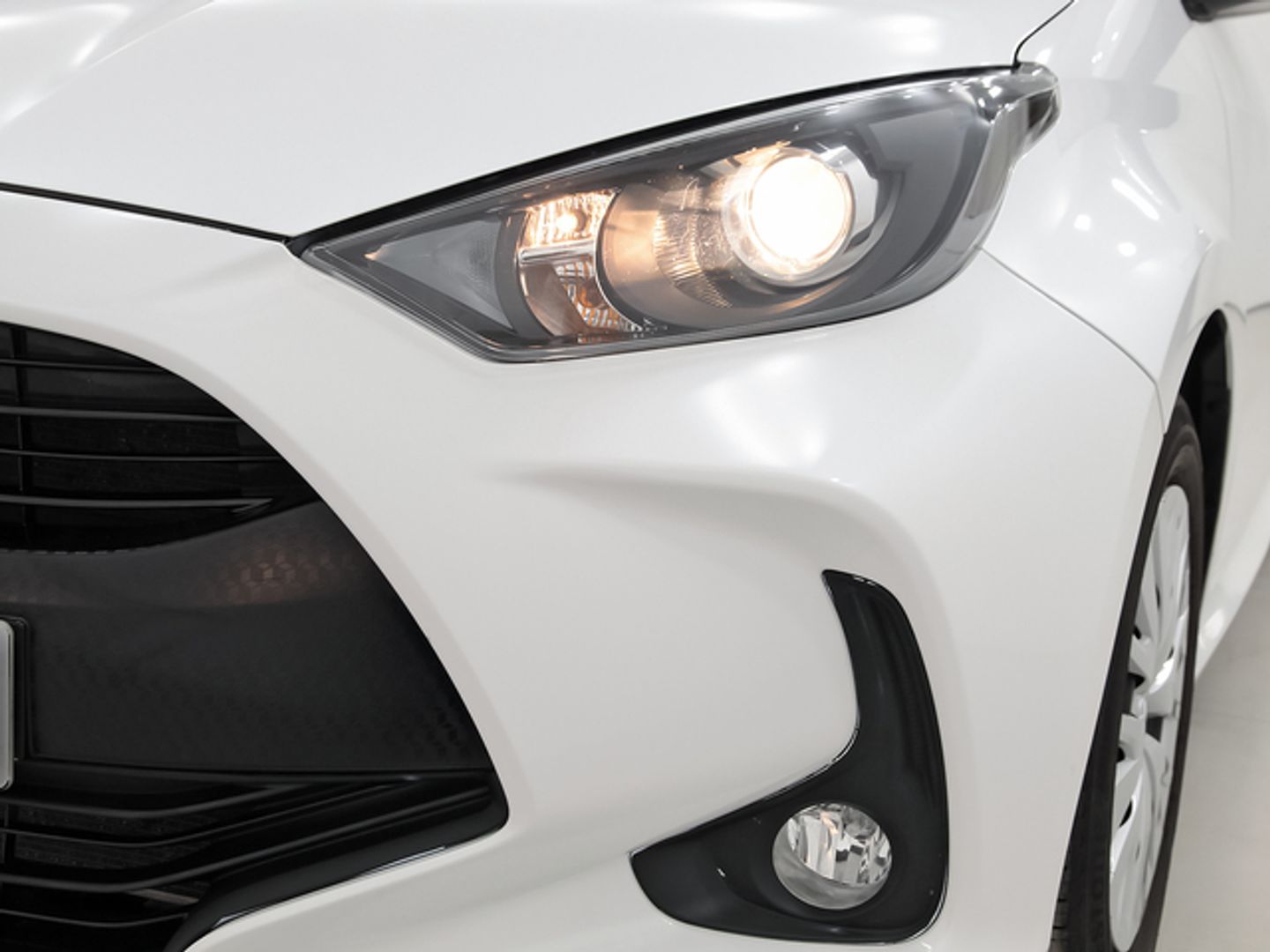 Toyota Yaris 1.0 70 Business 51 kW (69 CV)