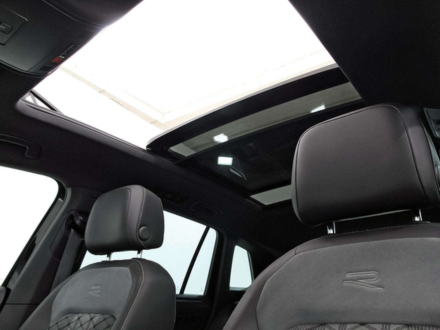 Volkswagen Tiguan R-Line 1.5 TSI 110 kW (150 CV) DSG