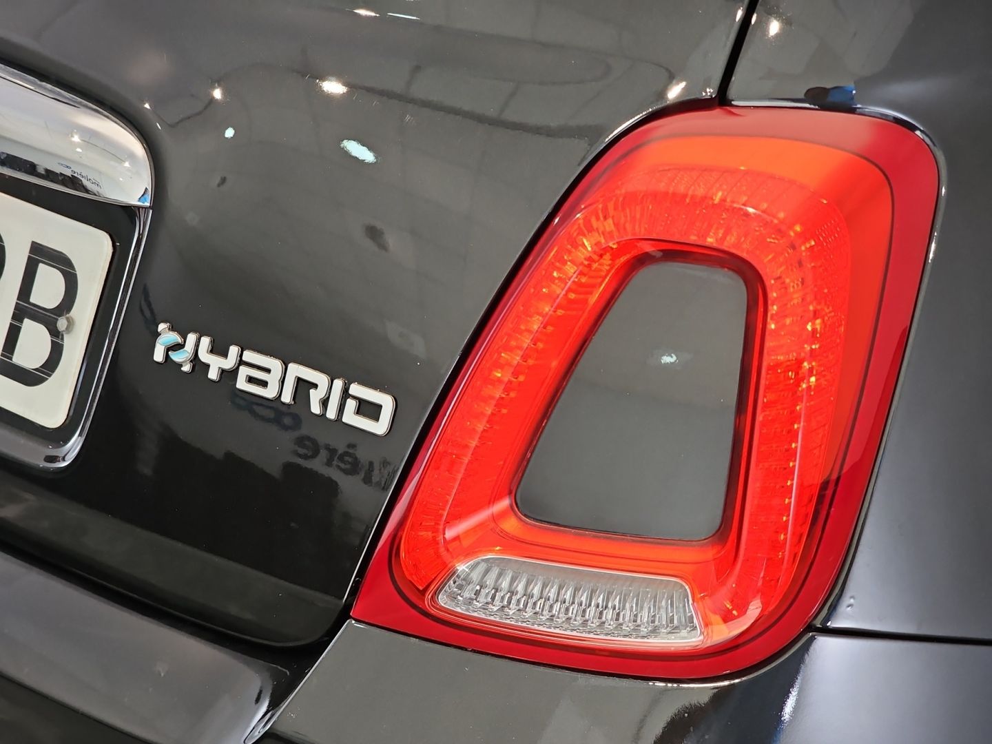 Fiat 500 1.0 Hybrid Dolcevita 51 kW (70 CV)