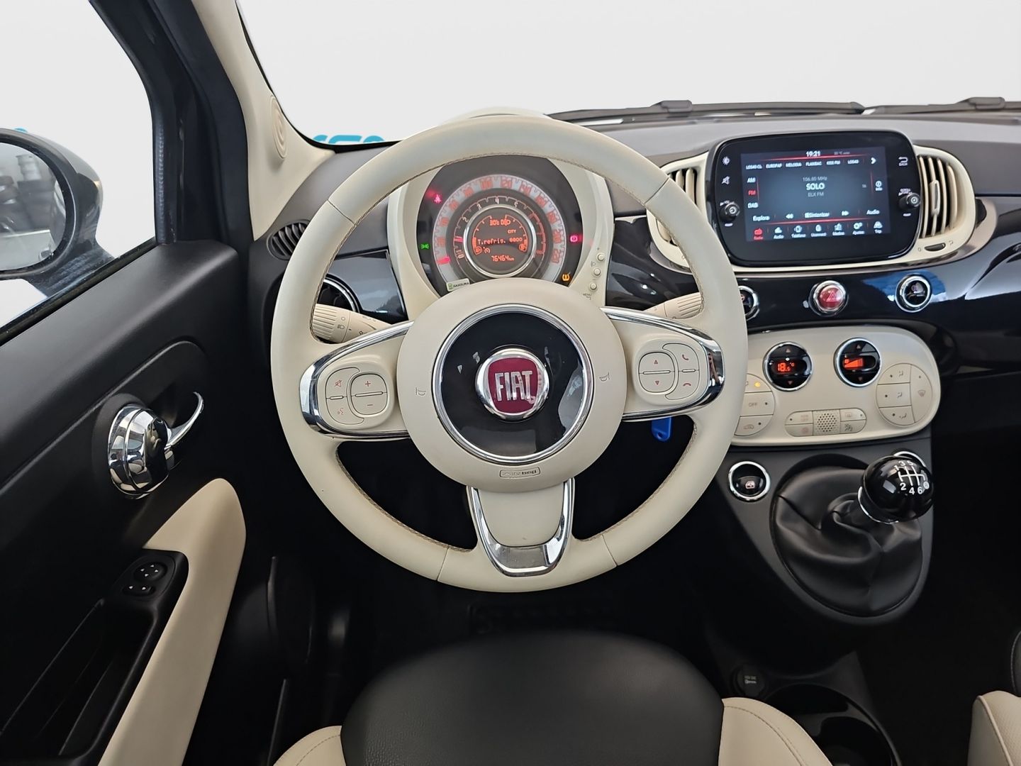 Fiat 500 1.0 Hybrid Dolcevita 51 kW (70 CV)