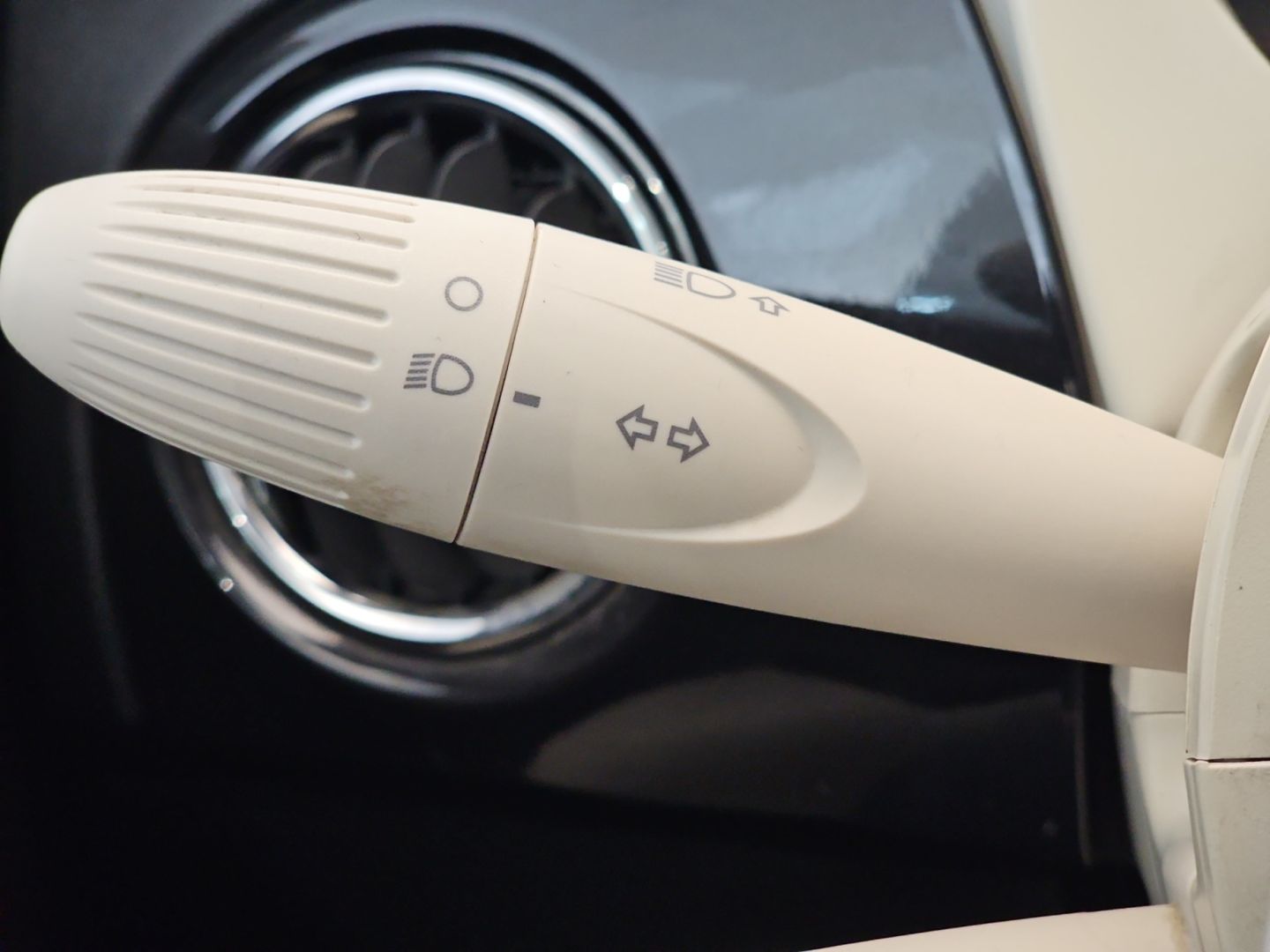 Fiat 500 1.0 Hybrid Dolcevita 51 kW (70 CV)