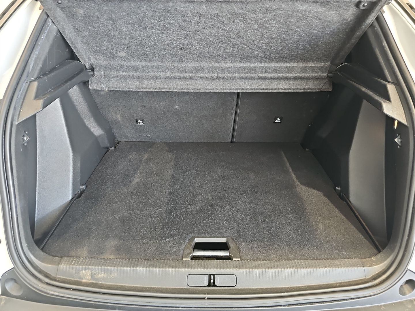 Peugeot 2008 PureTech 130 S&S Allure EAT8 96 kW (130 CV)