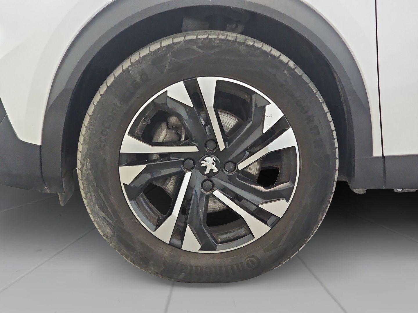Peugeot 2008 PureTech 130 S&S Allure EAT8 96 kW (130 CV)