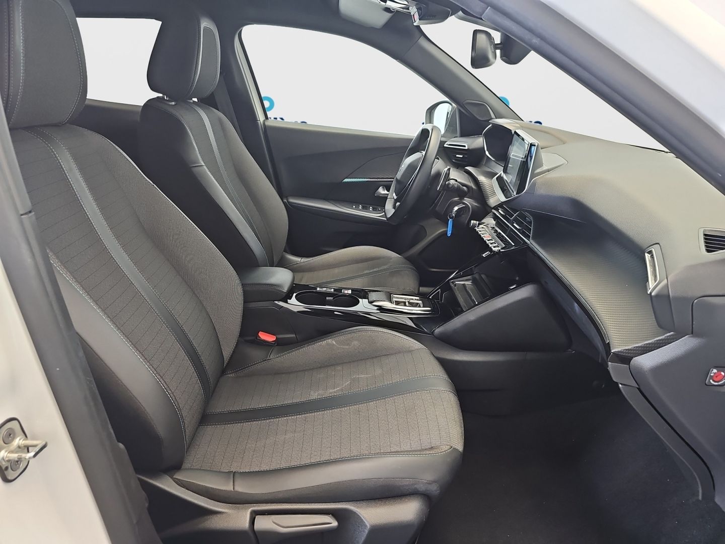 Peugeot 2008 PureTech 130 S&S Allure EAT8 96 kW (130 CV)