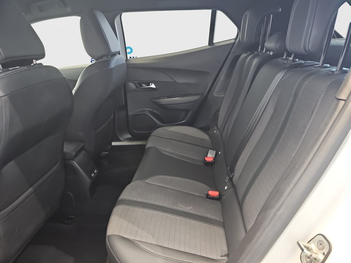 Peugeot 2008 PureTech 130 S&S Allure EAT8 96 kW (130 CV)