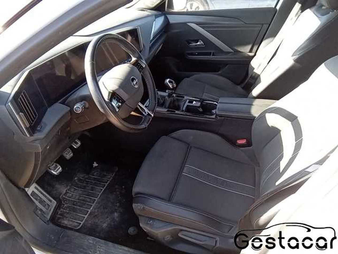 Opel Astra 1.2 Turbo XHT GS Line 96 kW (130 CV)