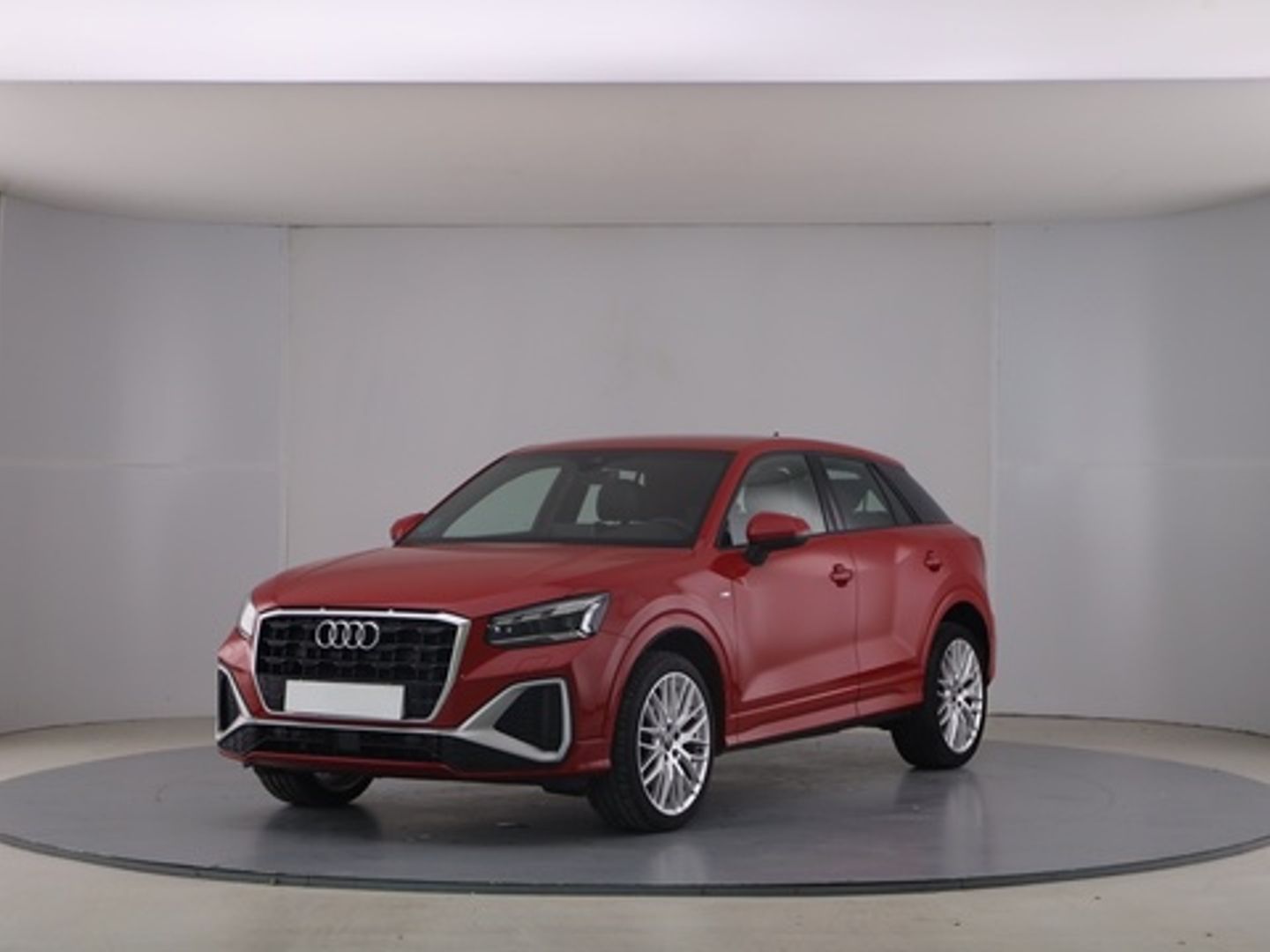 Audi Q2 Adrenalin 30 TDI 85 kW (116 CV) S tronic Rojo SUV