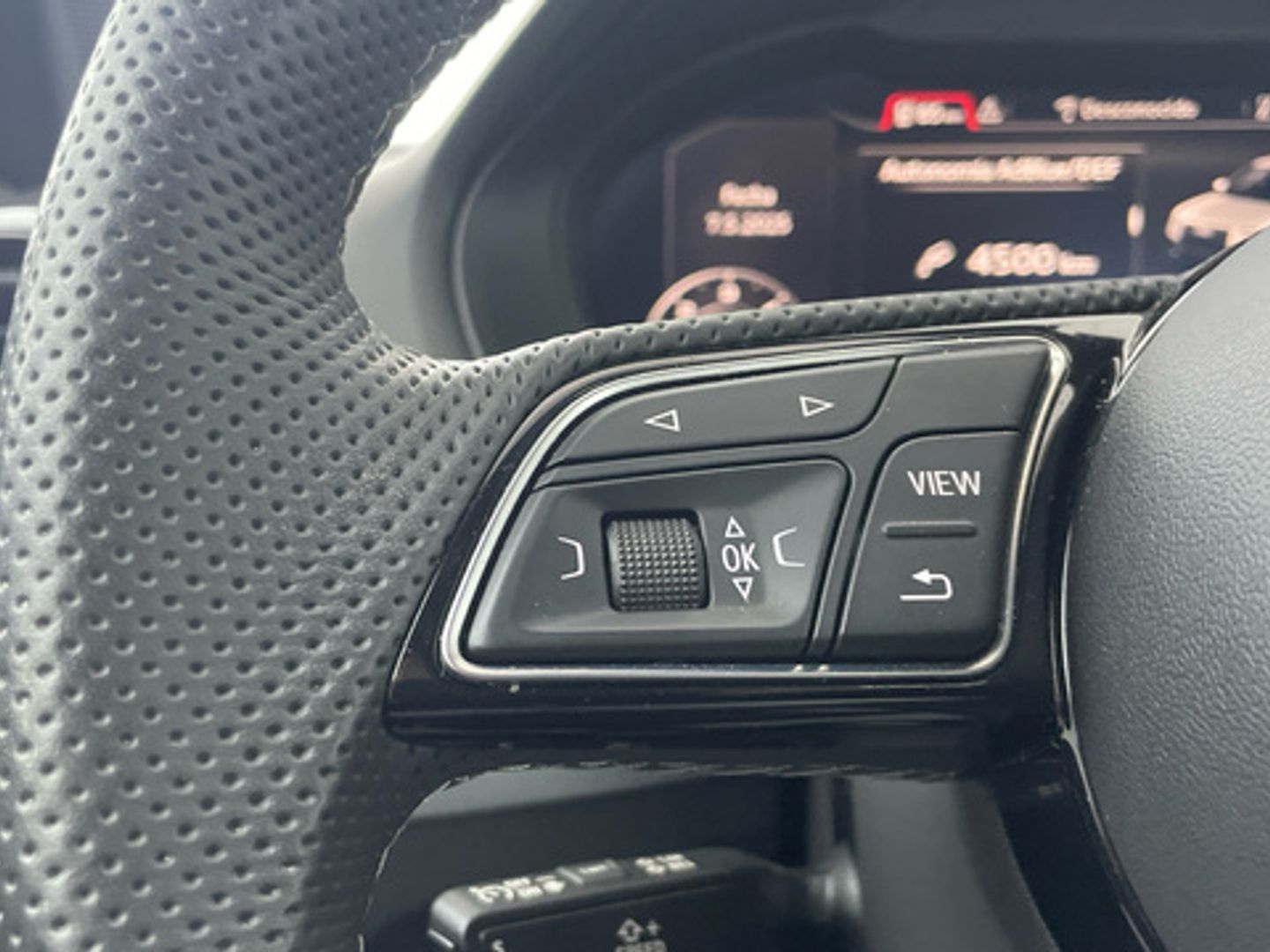 Audi Q2 Adrenalin 30 TDI 85 kW (116 CV) S tronic