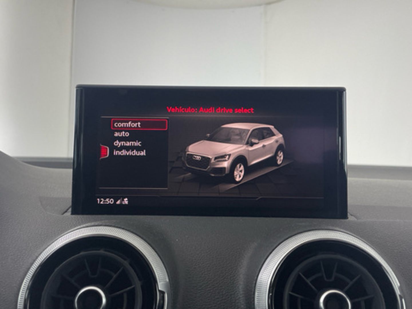 Audi Q2 Adrenalin 30 TDI 85 kW (116 CV) S tronic