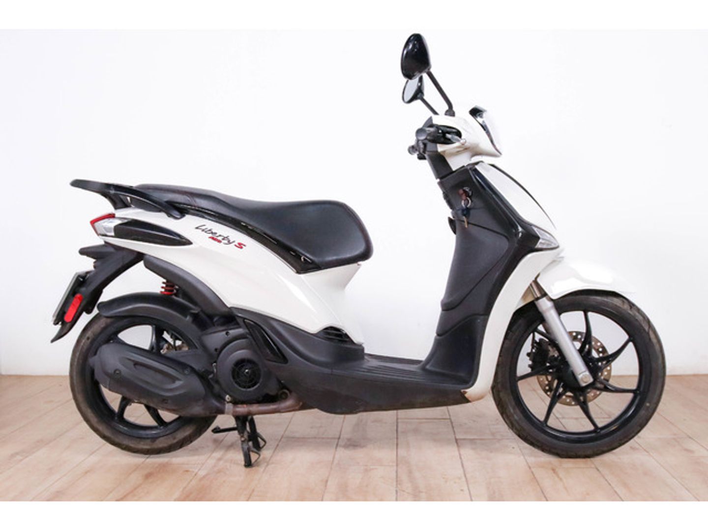 Piaggio LIBERTY Blanco Motorcycle