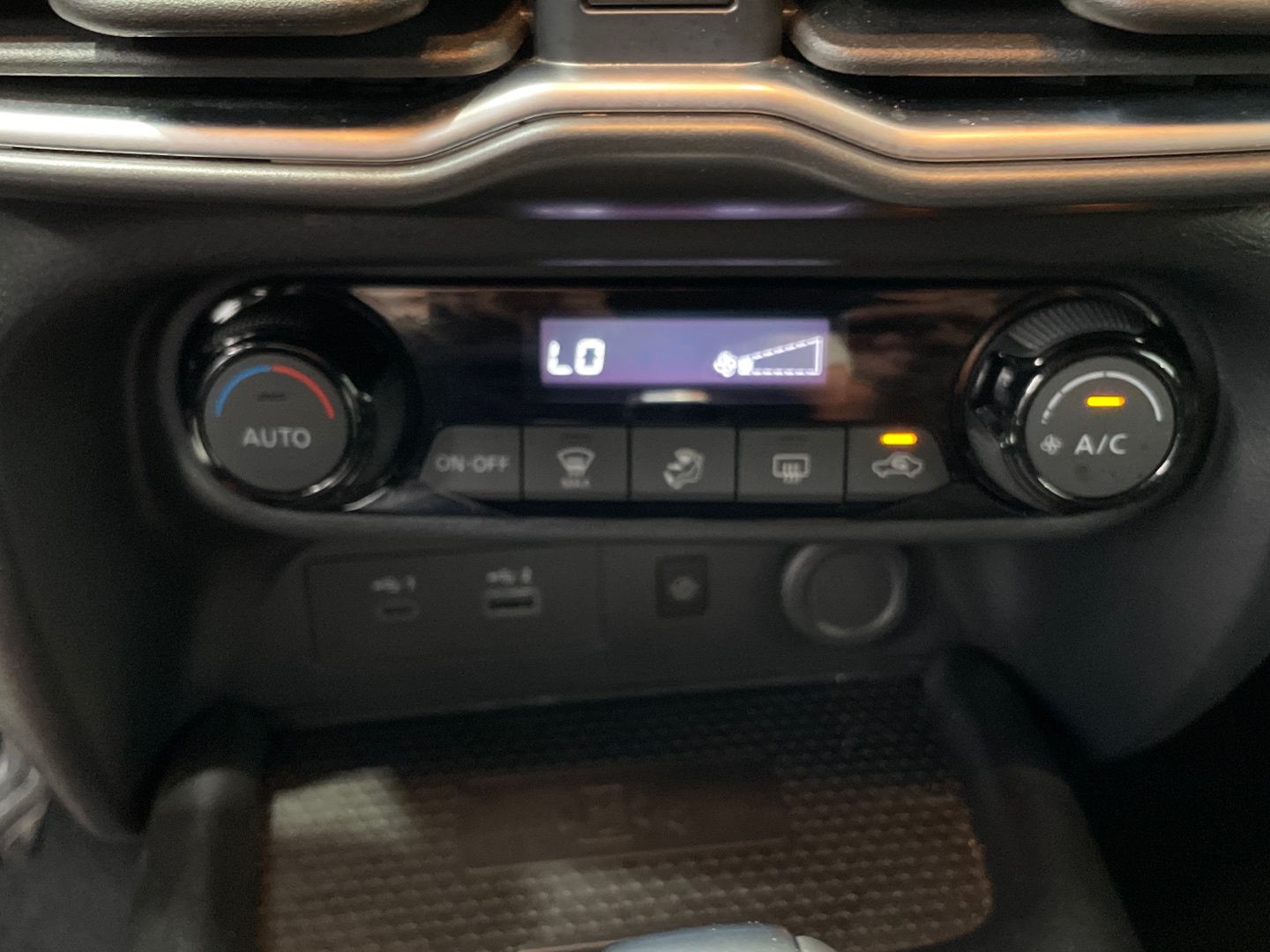 Nissan Juke DIG-T N-Connecta 4x2 DCT 84 kW (114 CV)