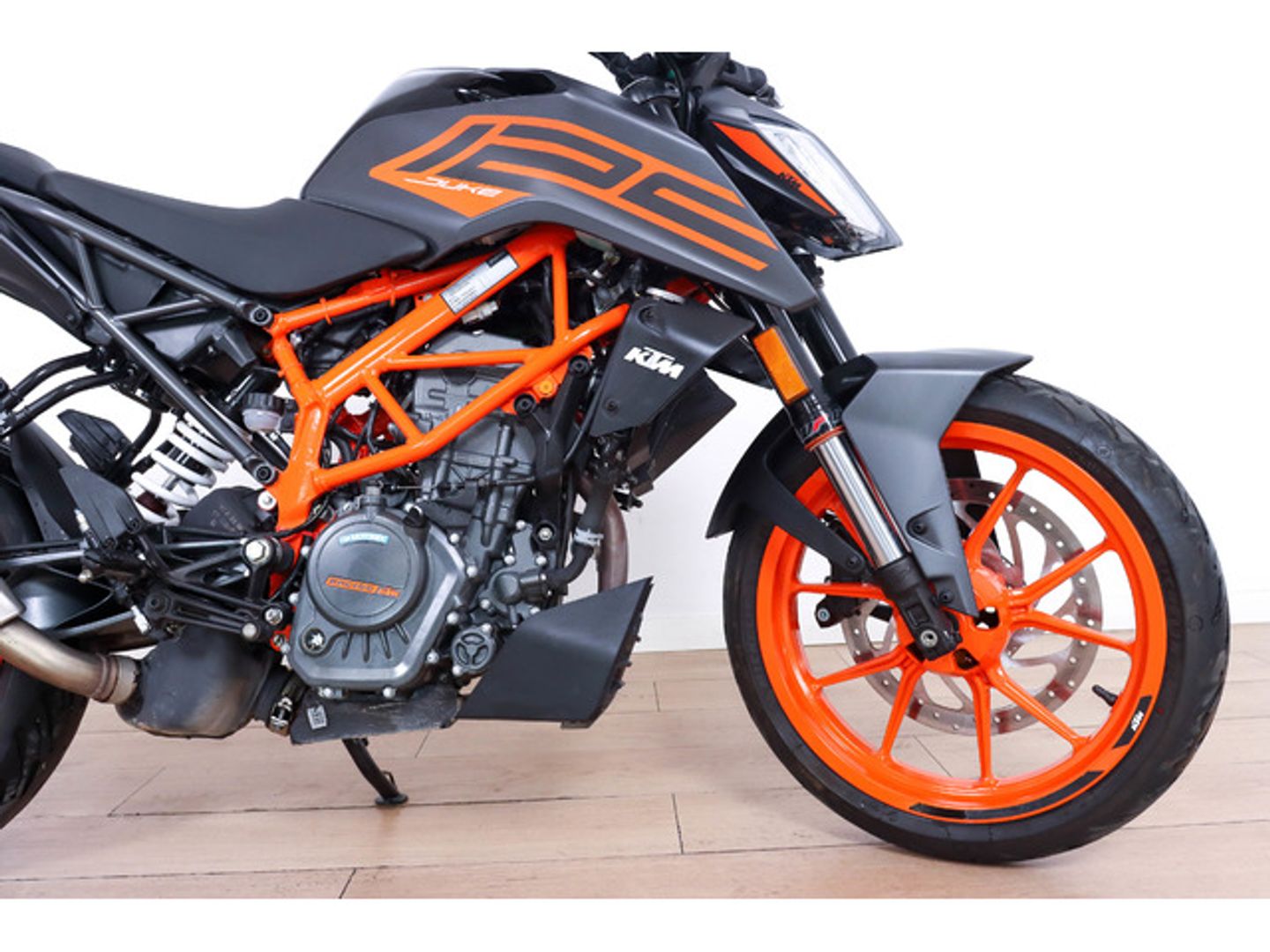 KTM Duke 125