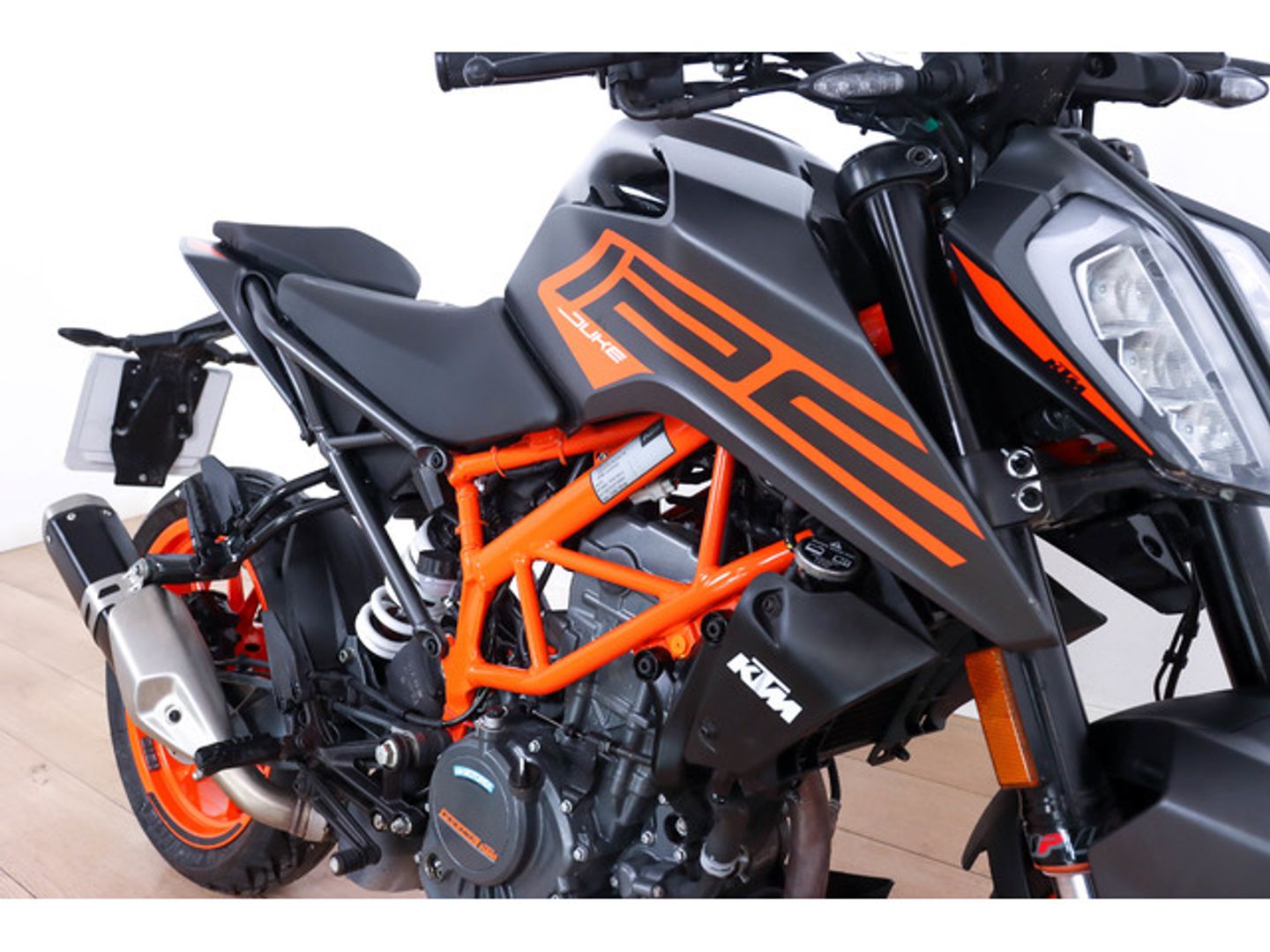 KTM Duke 125