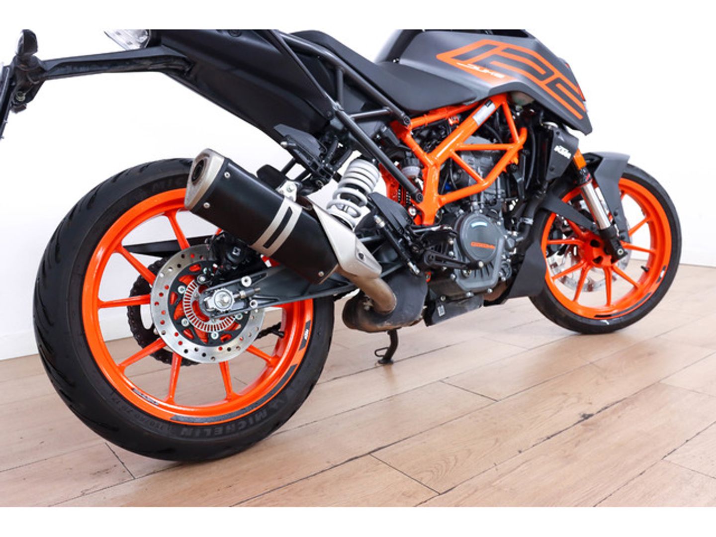 KTM Duke 125
