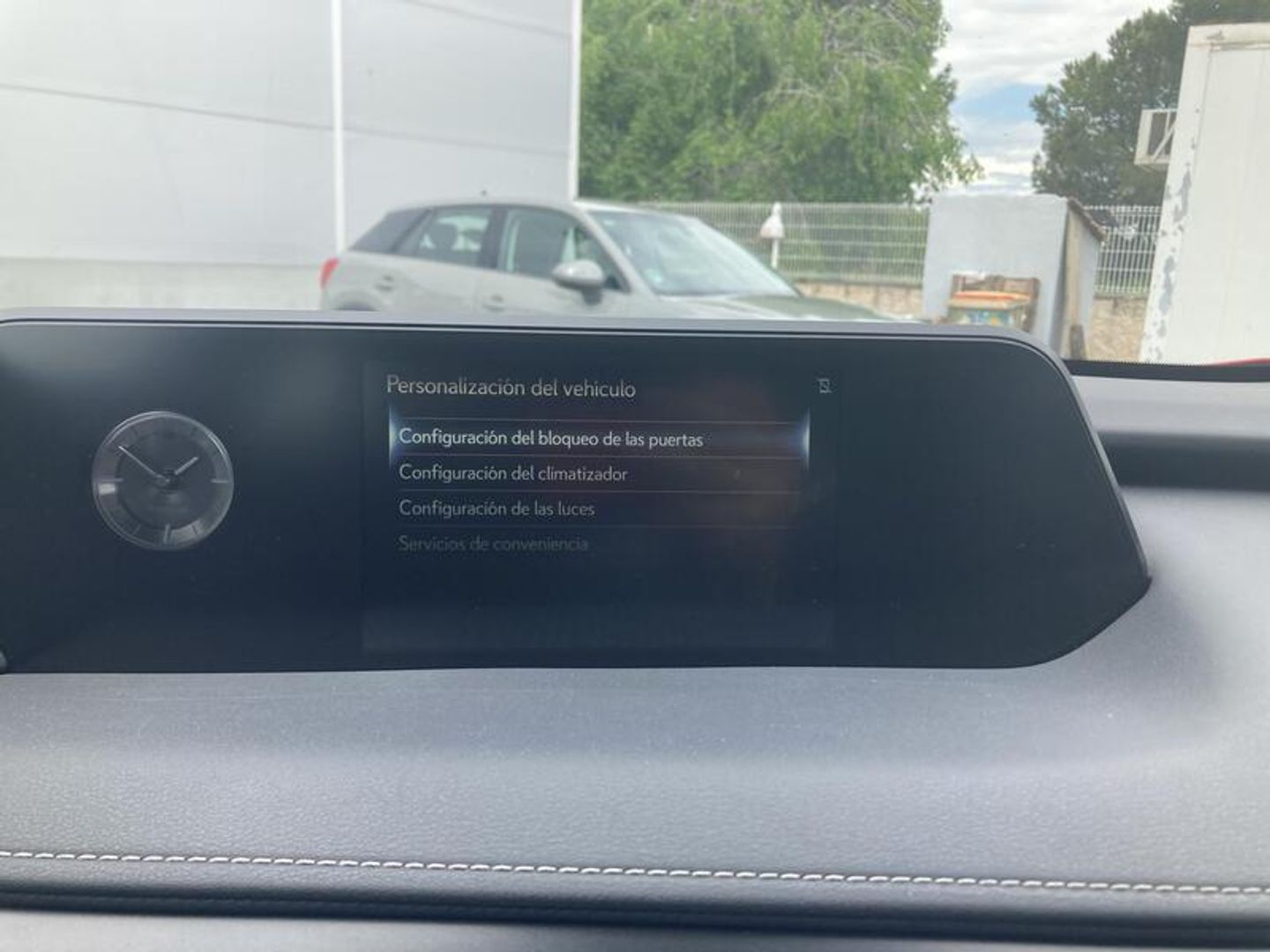 Lexus UX UX 250h Luxury 135 kW (184 CV)