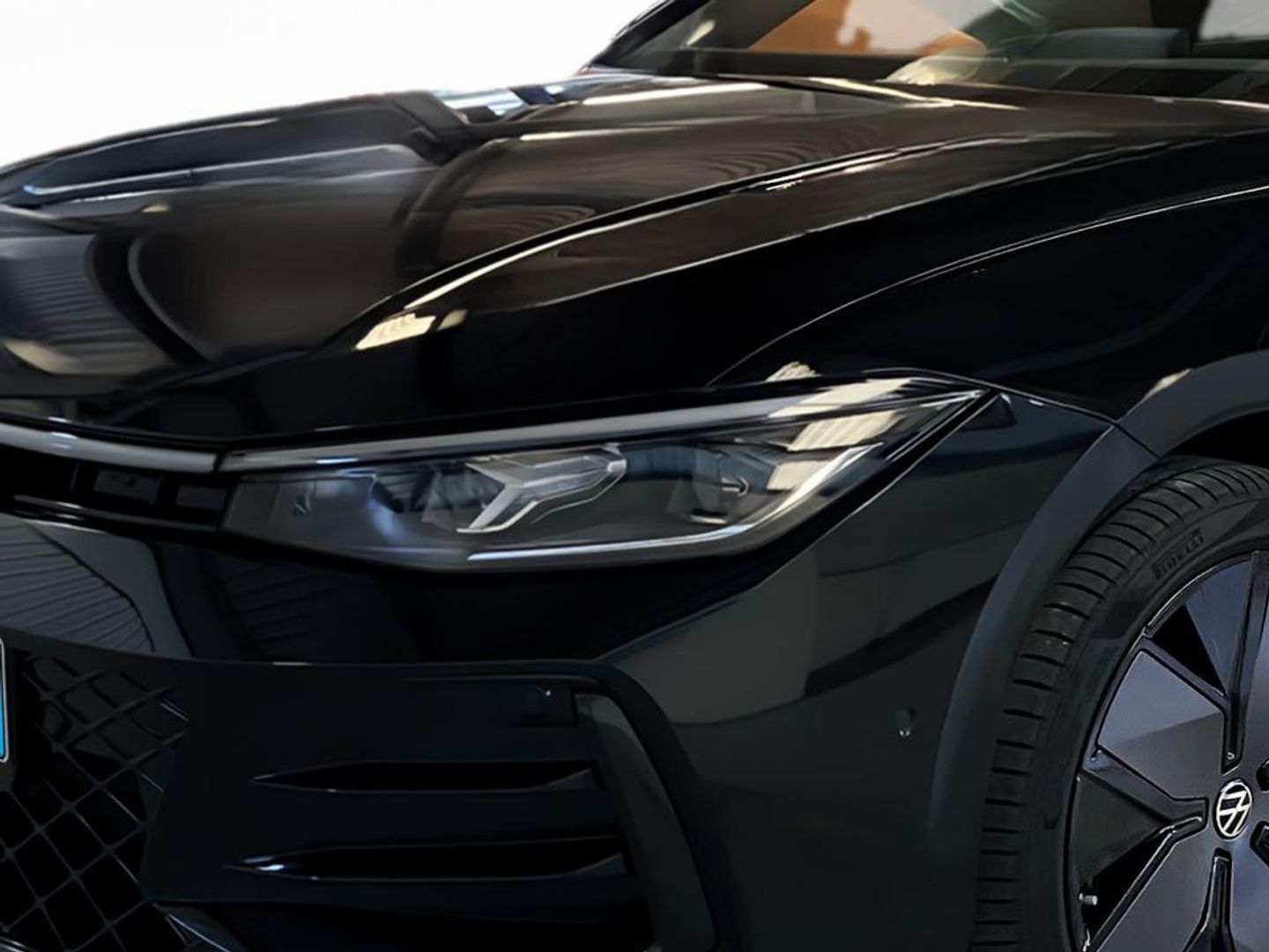 Volkswagen Passat Variant R-Line eHybrid PHEV 200 kW (272 CV) DSG