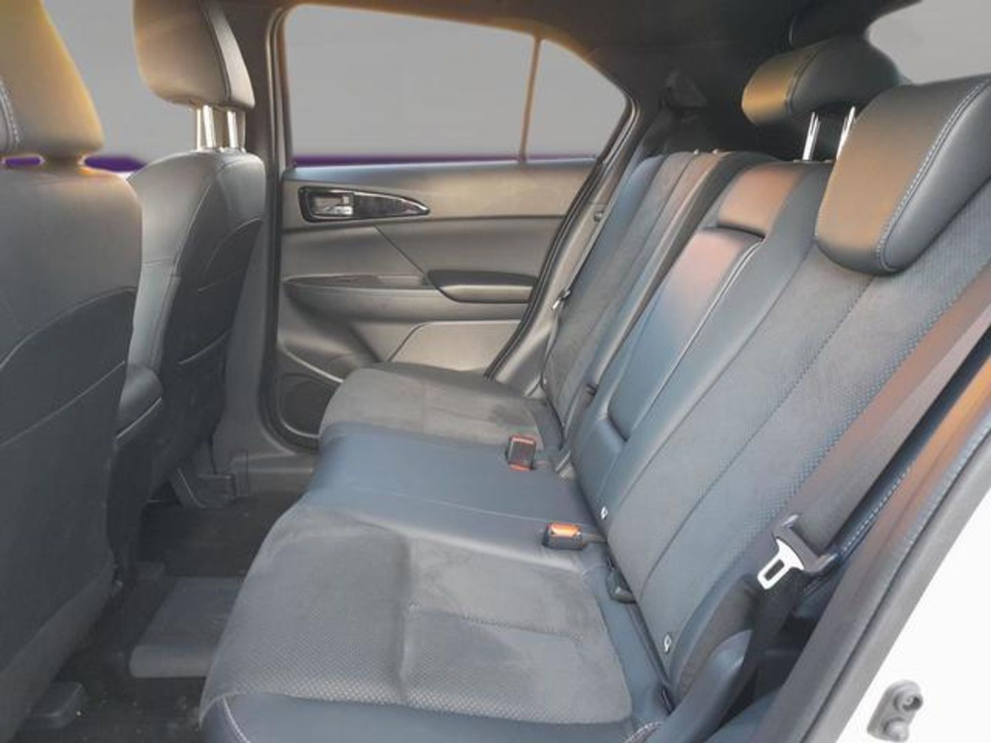Mitsubishi Eclipse Cross 2.4 PHEV Kaiteki 4WD Auto 138 kW (188 CV)