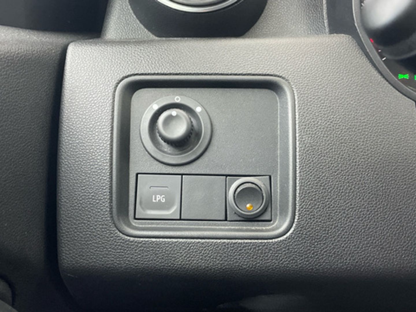 Dacia Duster TCE ECO-G Prestige 4X2 74 kW (100 CV)