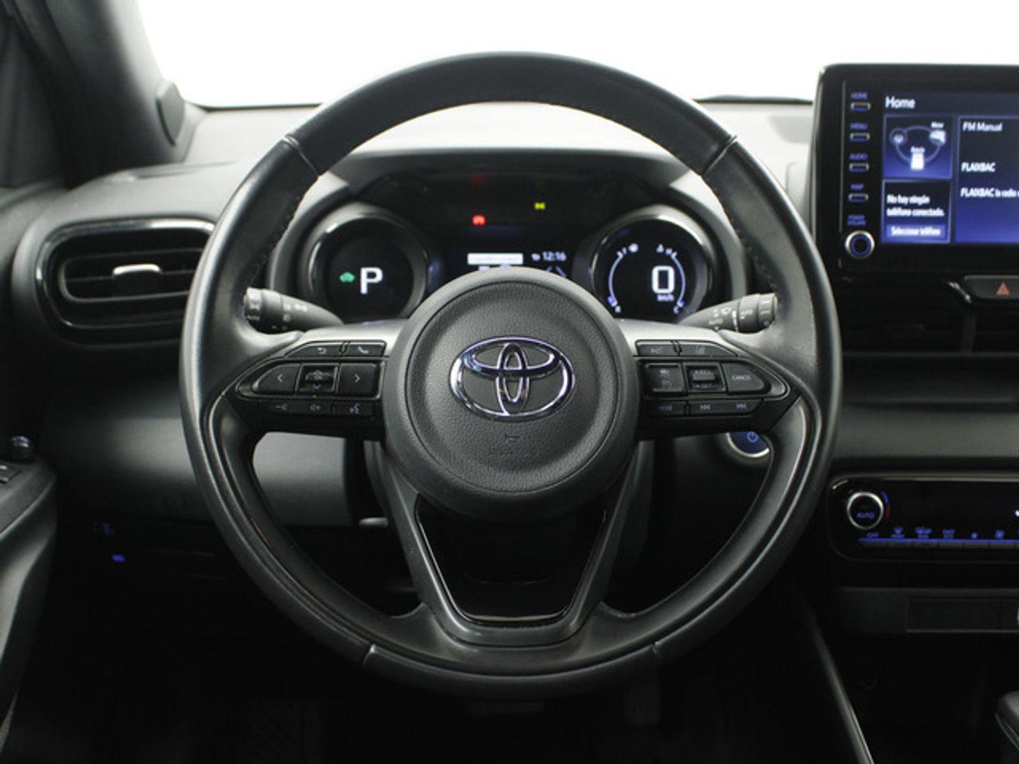 Toyota Yaris 120H Style 85 kW (116 CV)
