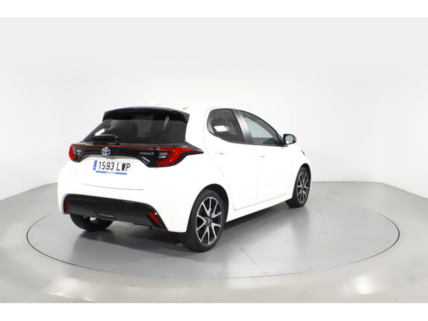 Toyota Yaris 120H Style 85 kW (116 CV)