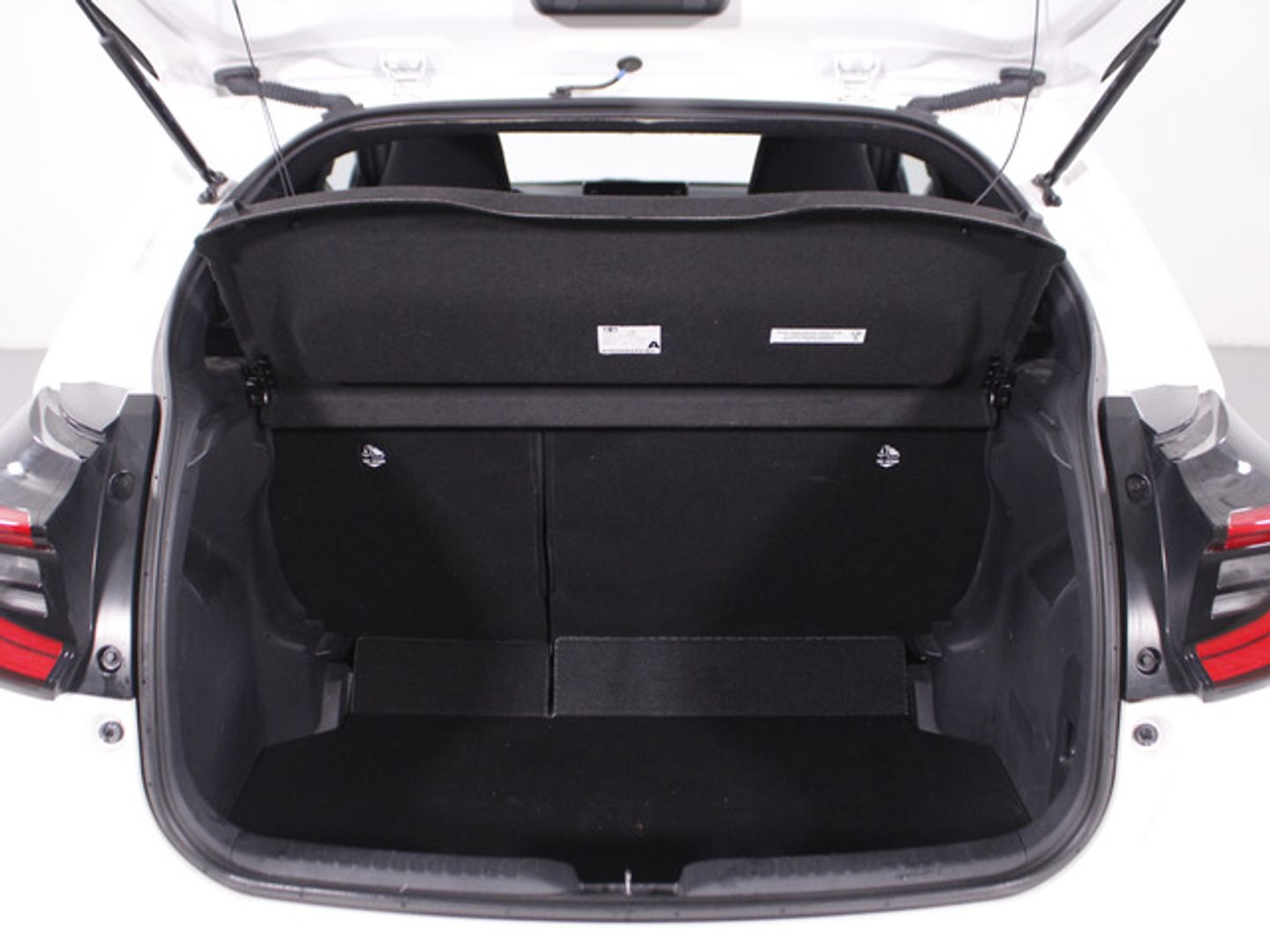 Toyota Yaris 120H Style 85 kW (116 CV)