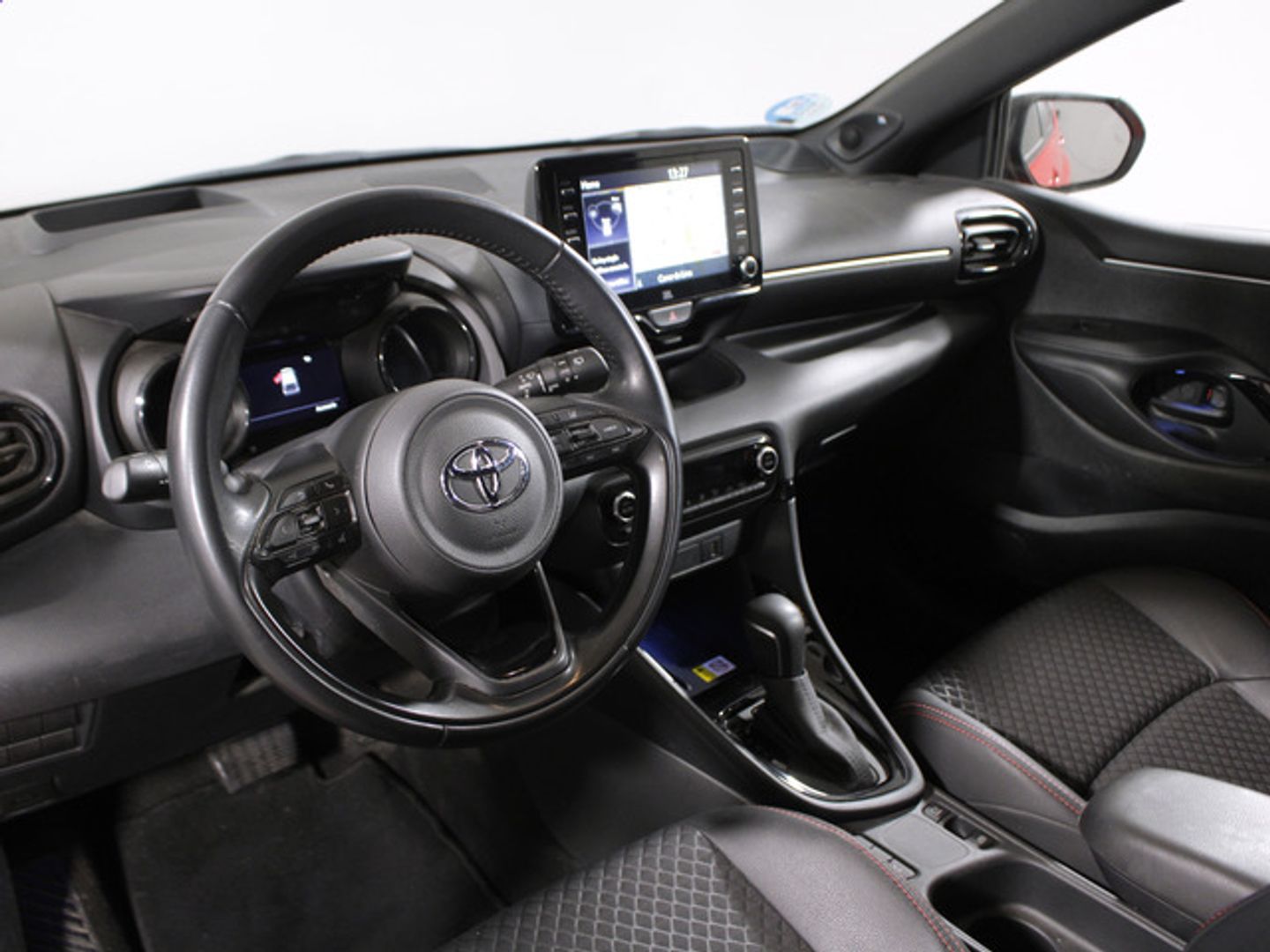 Toyota Yaris 1.5 120H Style P. Premier Edition 85 kW (116 CV)