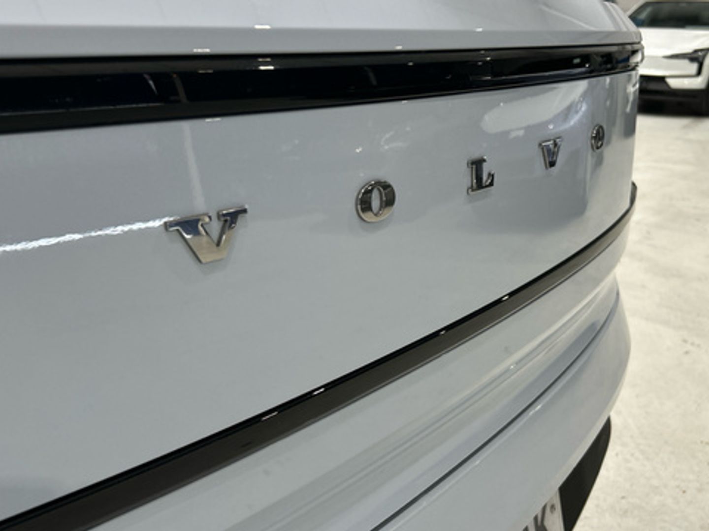 Volvo EX30 Single Motor Extended Range Core Auto 200 kW (272 CV)