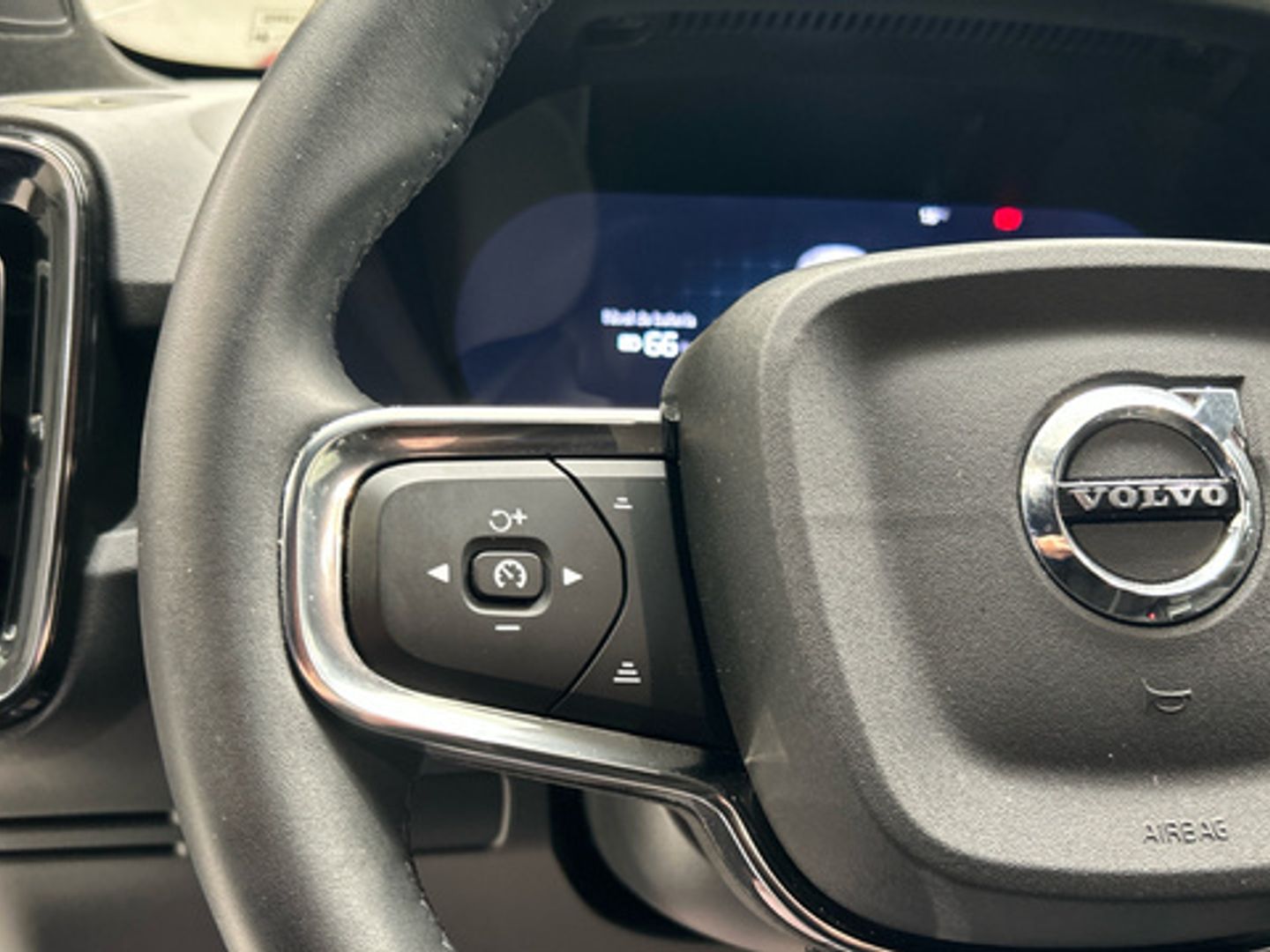 Volvo C40 Recharge Single Plus Auto 175 kW (238 CV)