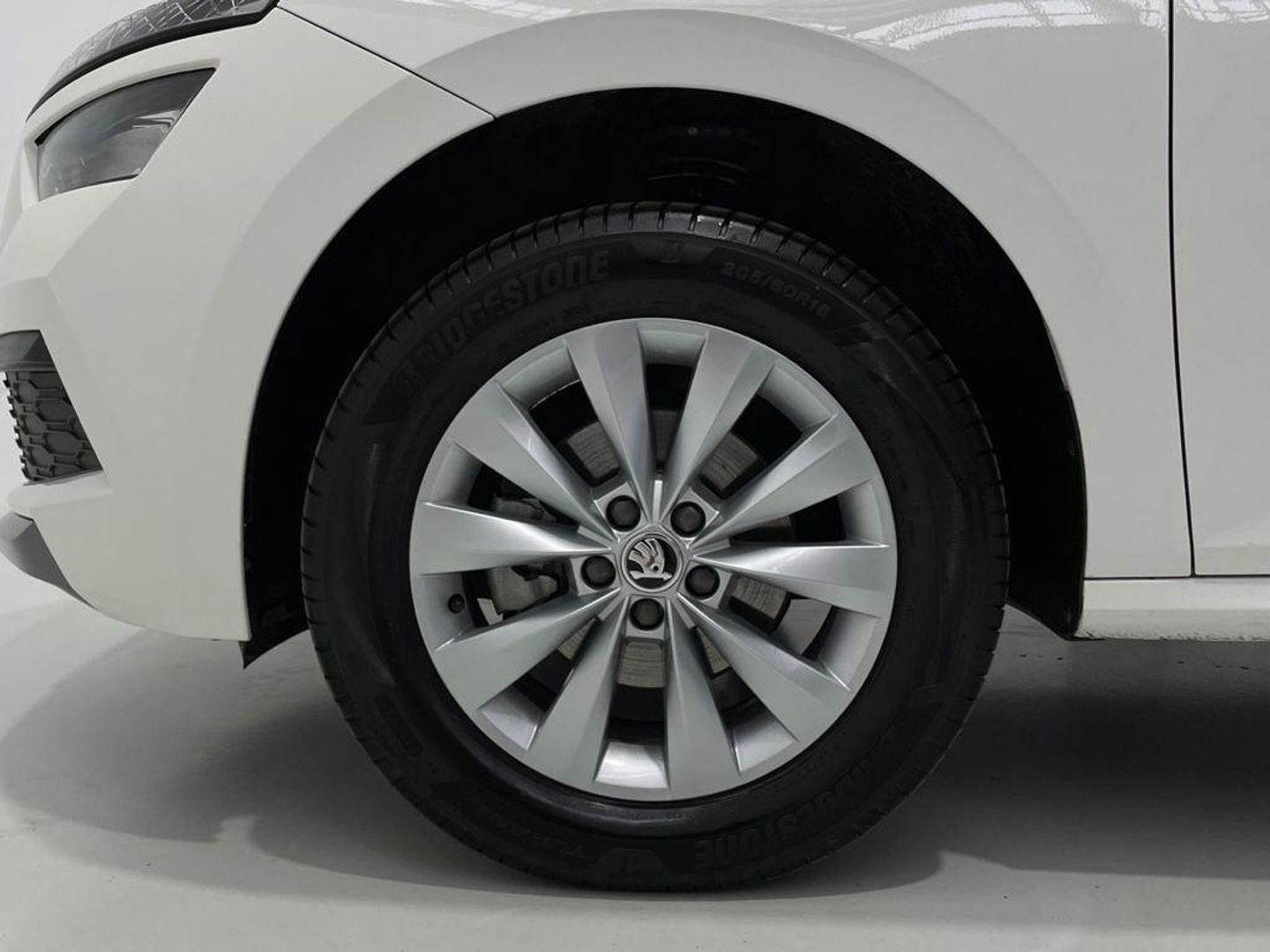 Skoda Kamiq 1.0 TSI Ambition DSG 81 kW (110 CV)