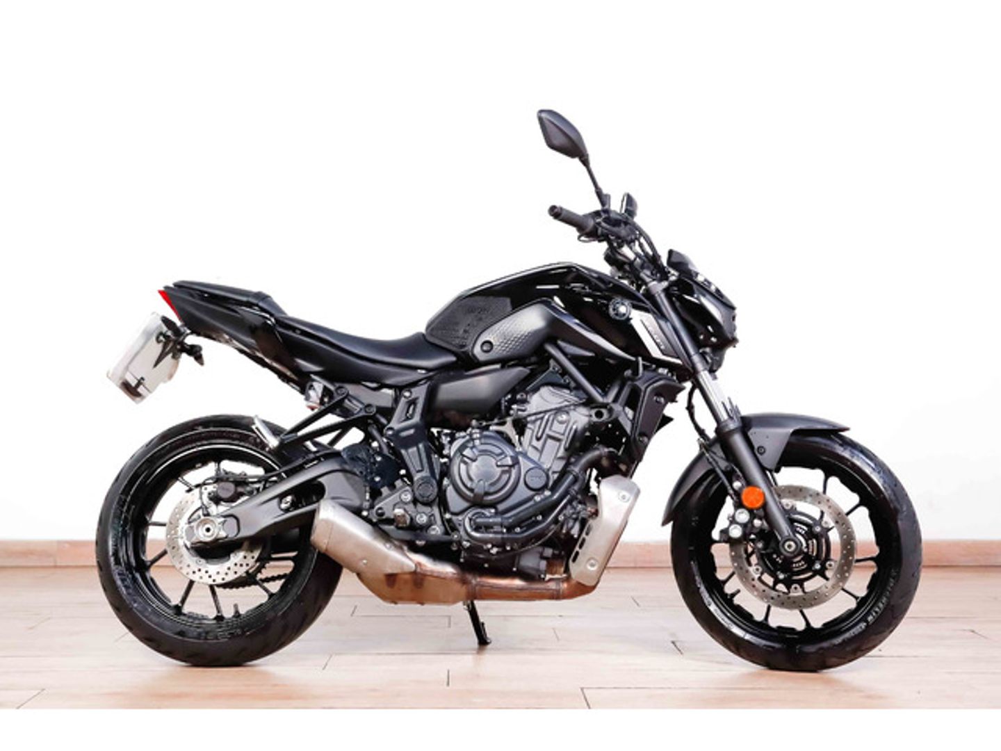 Yamaha MT -07 Gris Motorcycle