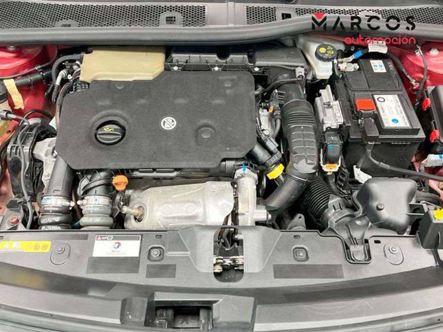 Peugeot 2008 BlueHDi 130 S&S Allure Pack EAT8 96 kW (130 CV)
