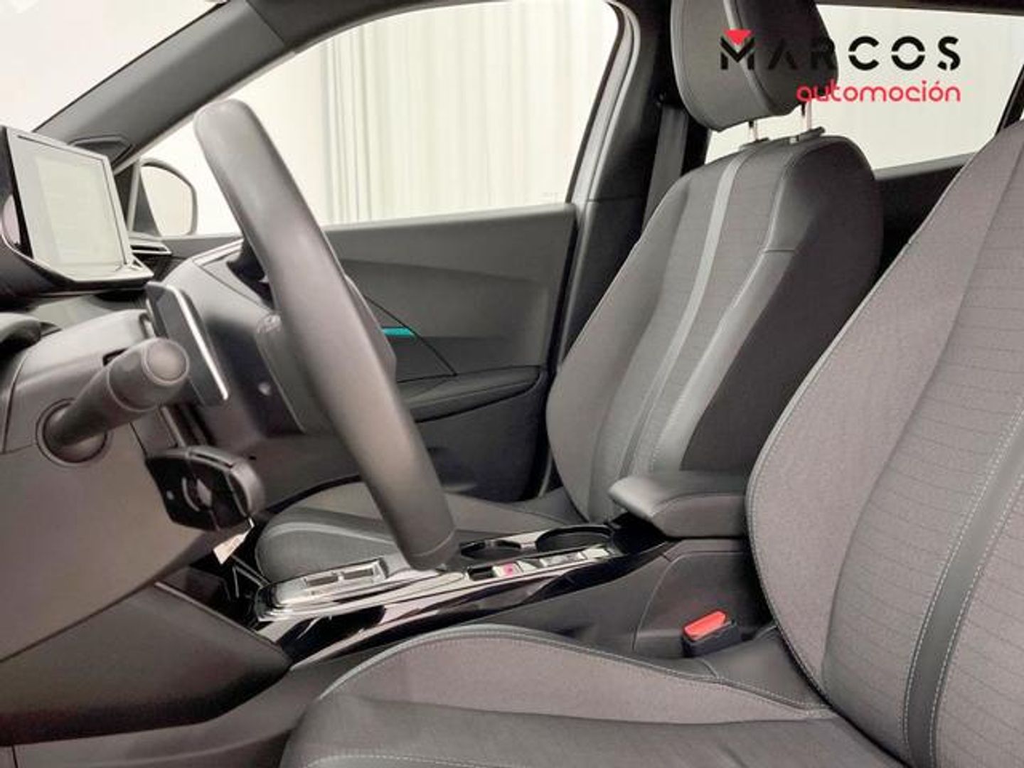 Peugeot 2008 PureTech 130 S&S Allure EAT8 96 kW (130 CV)