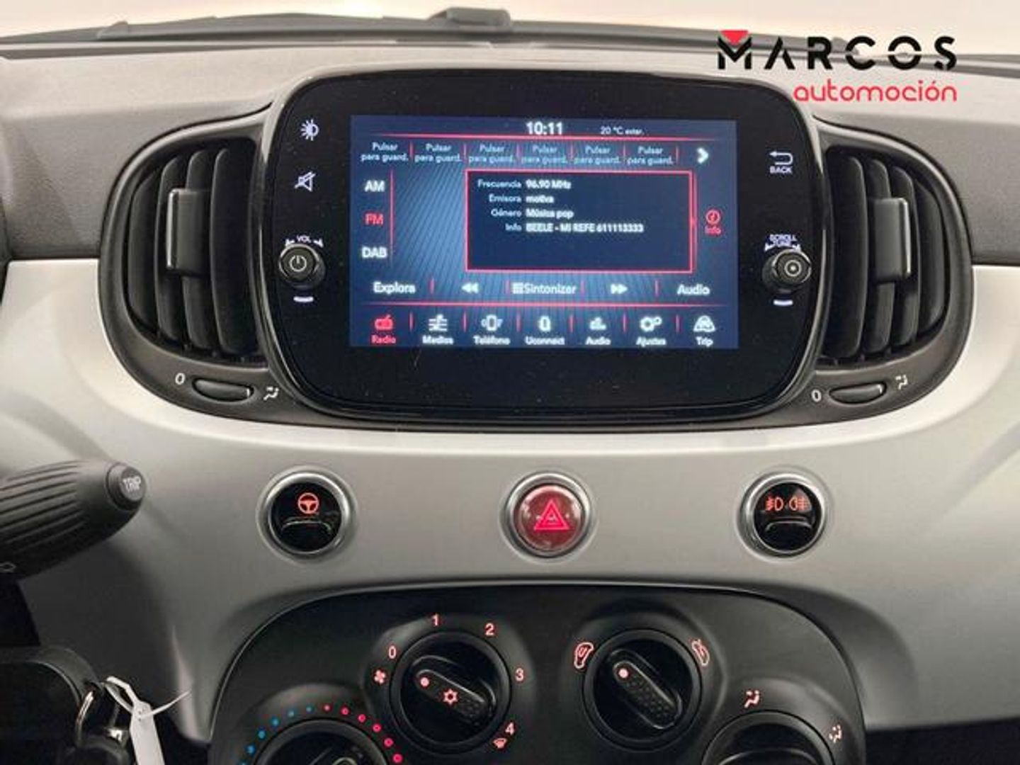 Fiat 500 1.0 Hybrid Connect 51 kW (70 CV)
