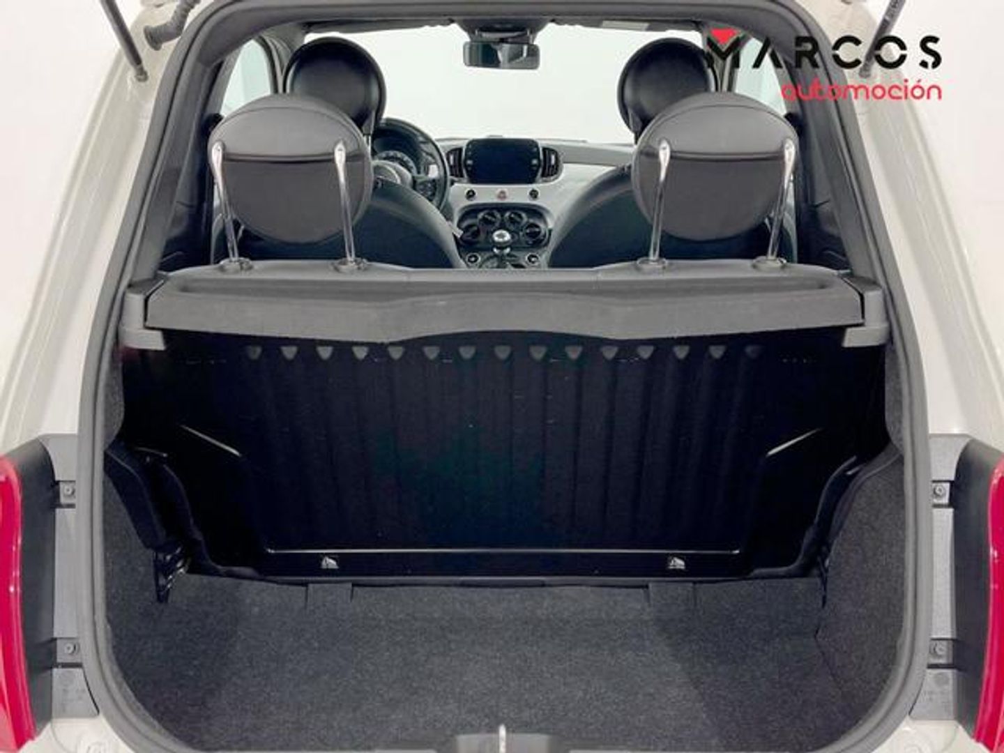 Fiat 500 1.0 Hybrid Connect 51 kW (70 CV)
