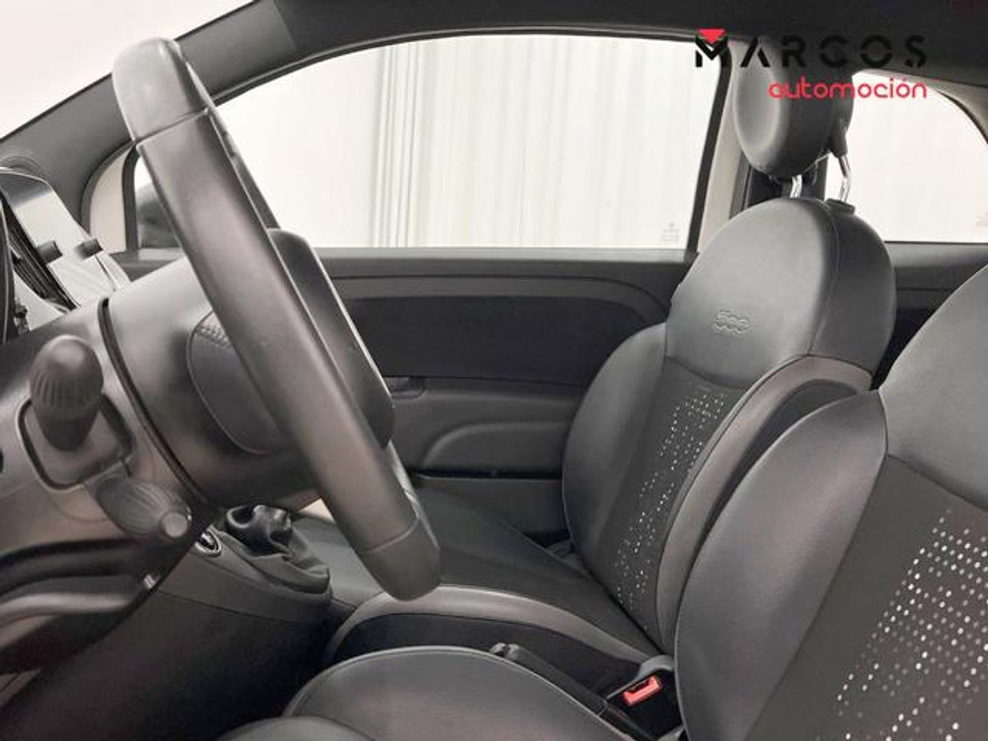 Fiat 500 1.0 Hybrid Connect 51 kW (70 CV)